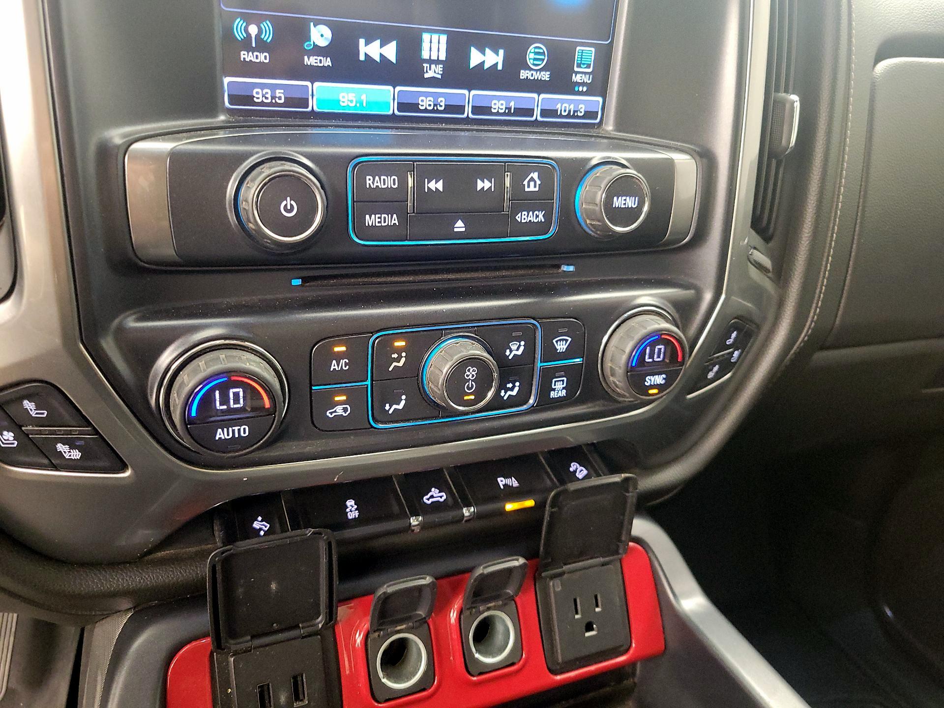 Thumbnail: 2017 Chevrolet Silverado 1500 - 17