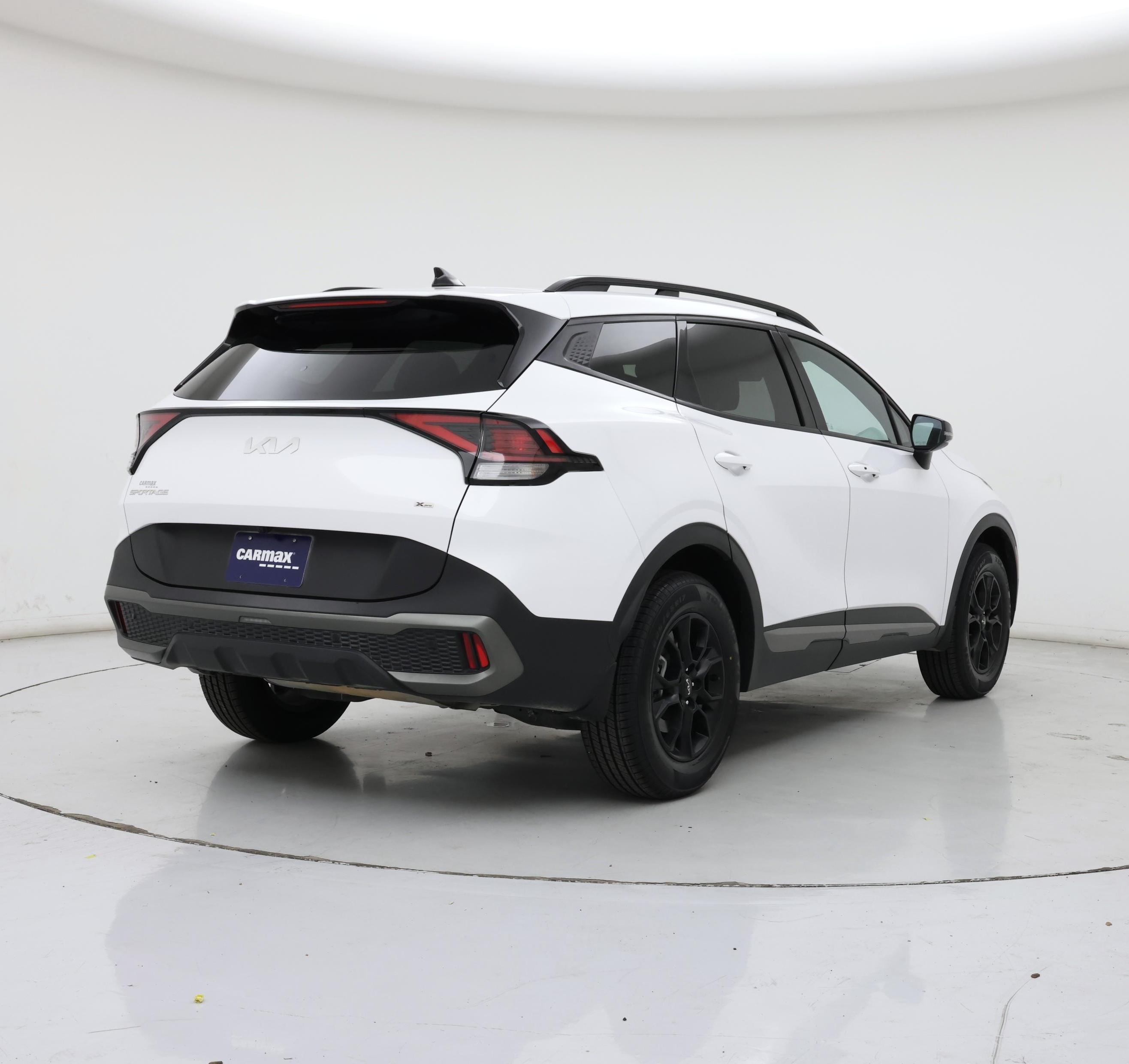 Thumbnail: 2023 Kia Sportage - 8