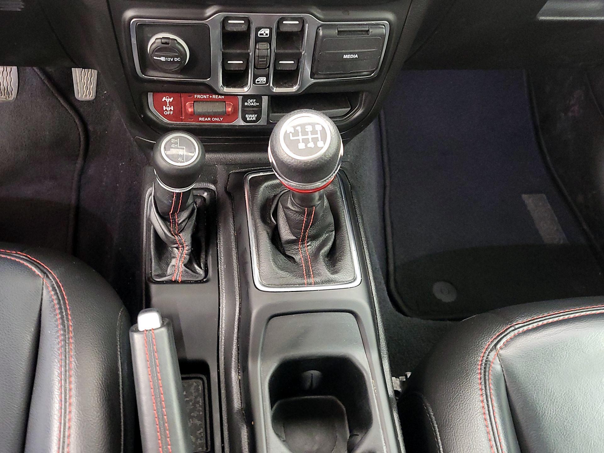 Thumbnail: 2021 Jeep Wrangler - 17