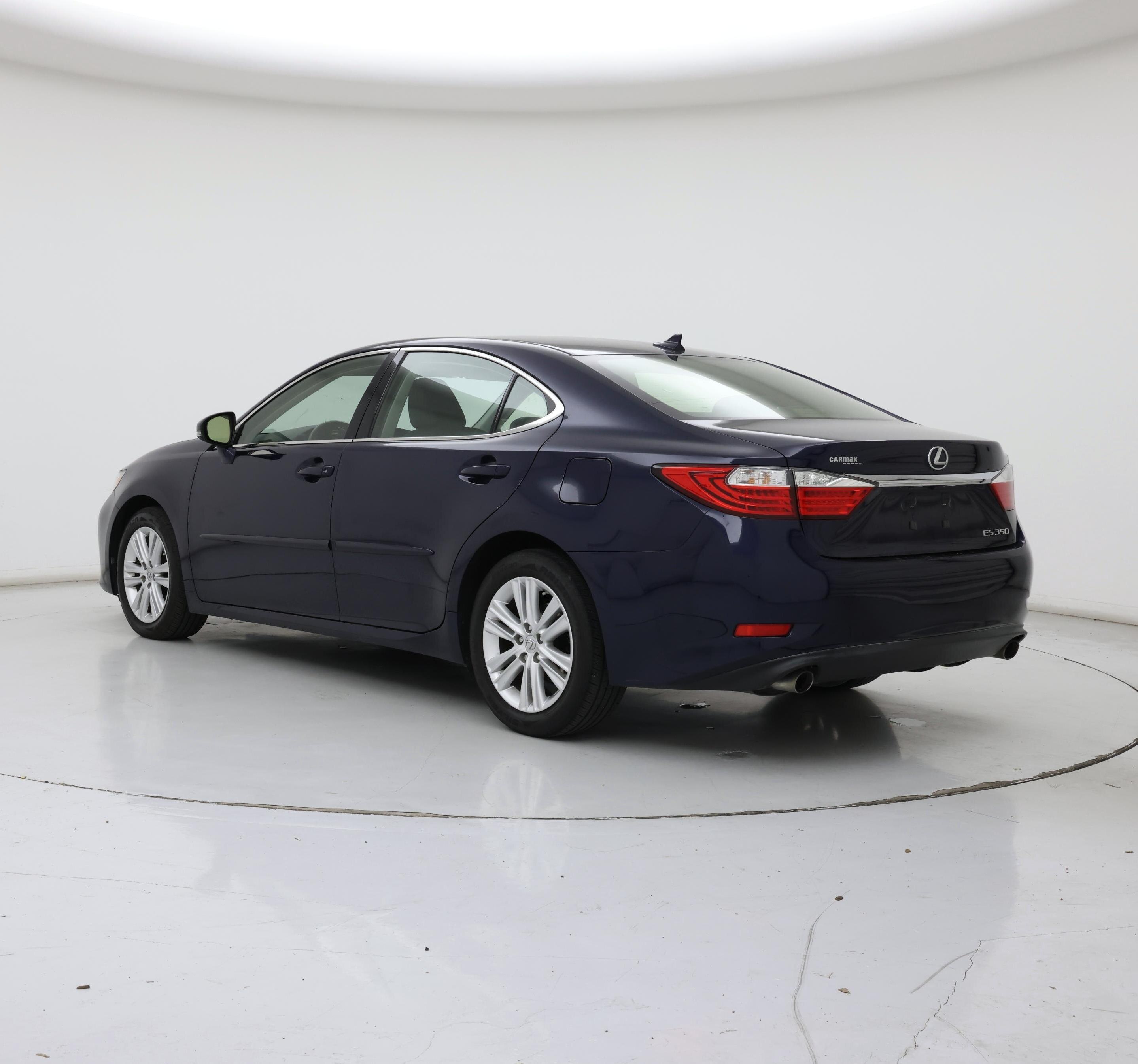 Thumbnail: 2014 Lexus ES - 2