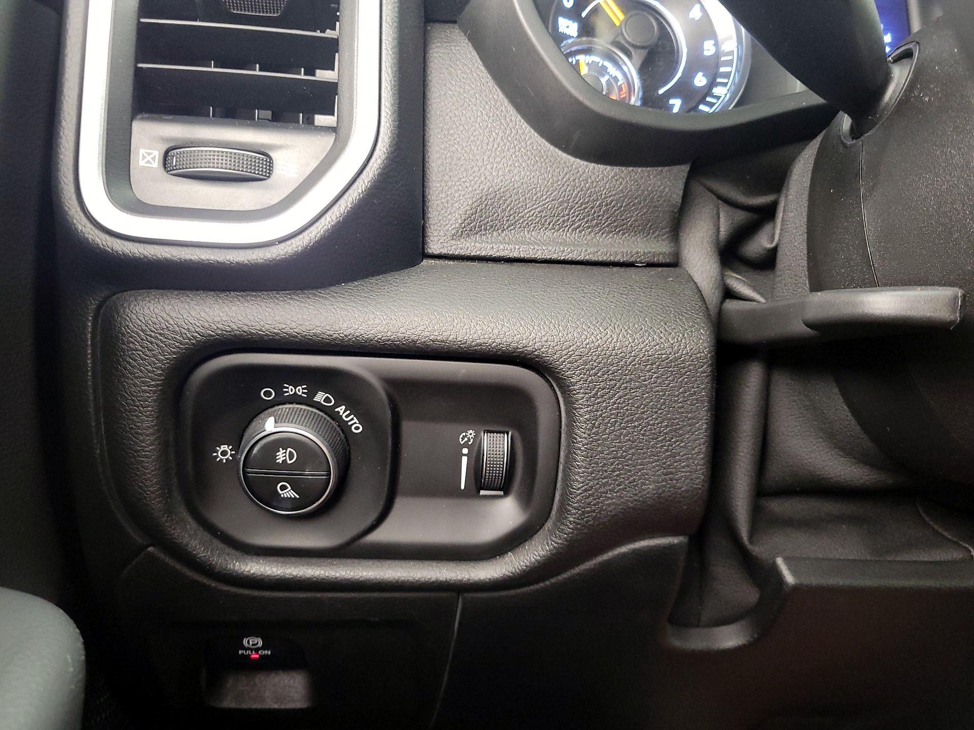 Thumbnail: 2021 RAM 1500 - 13