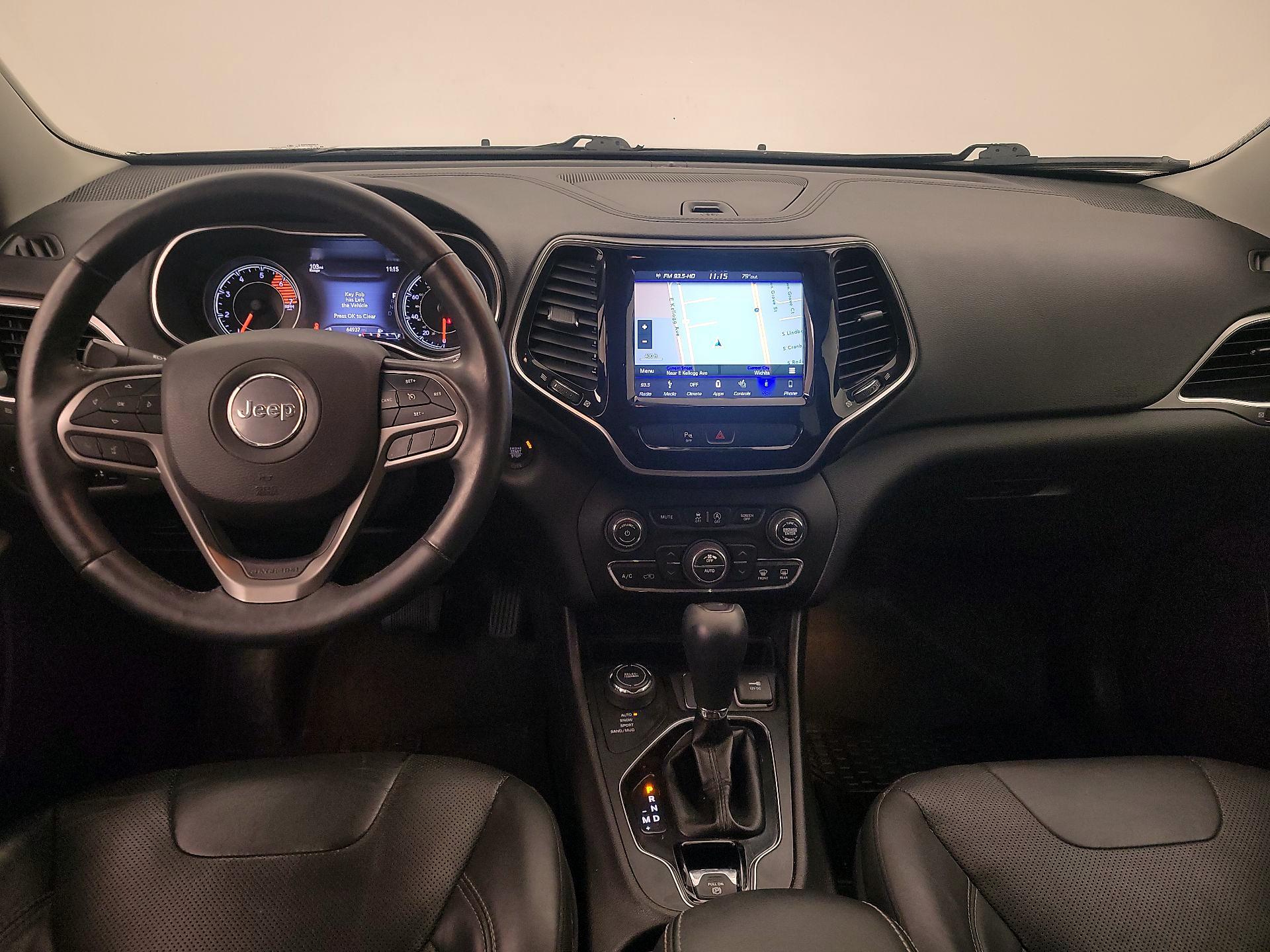 Thumbnail: 2019 Jeep Cherokee - 9