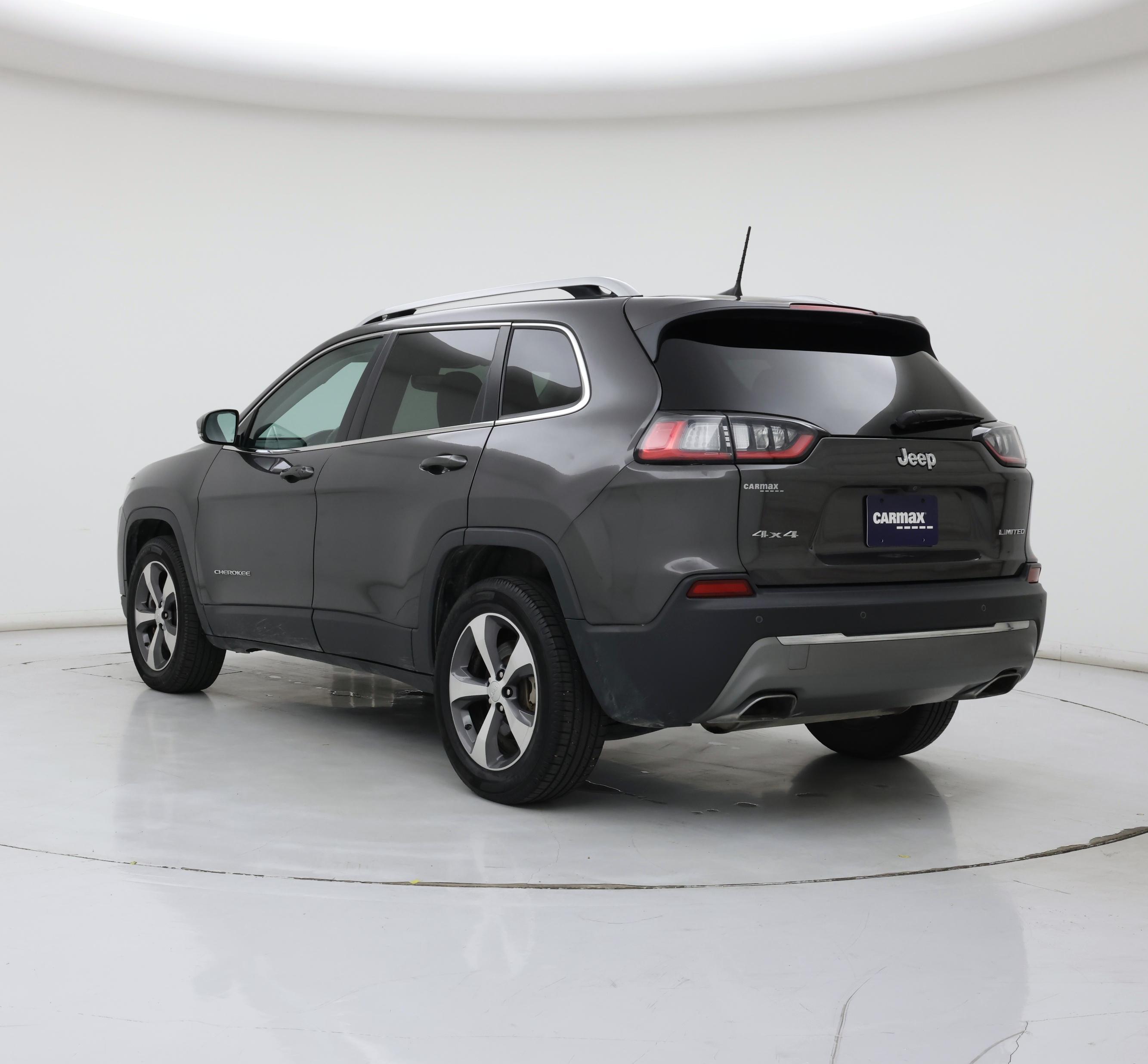 Thumbnail: 2019 Jeep Cherokee - 2