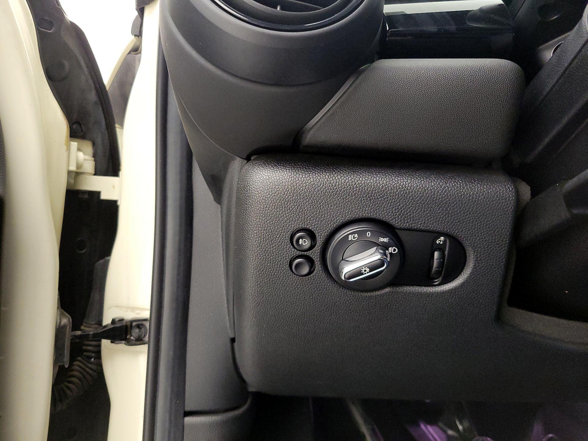 Thumbnail: 2021 MINI Cooper Hardtop - 13