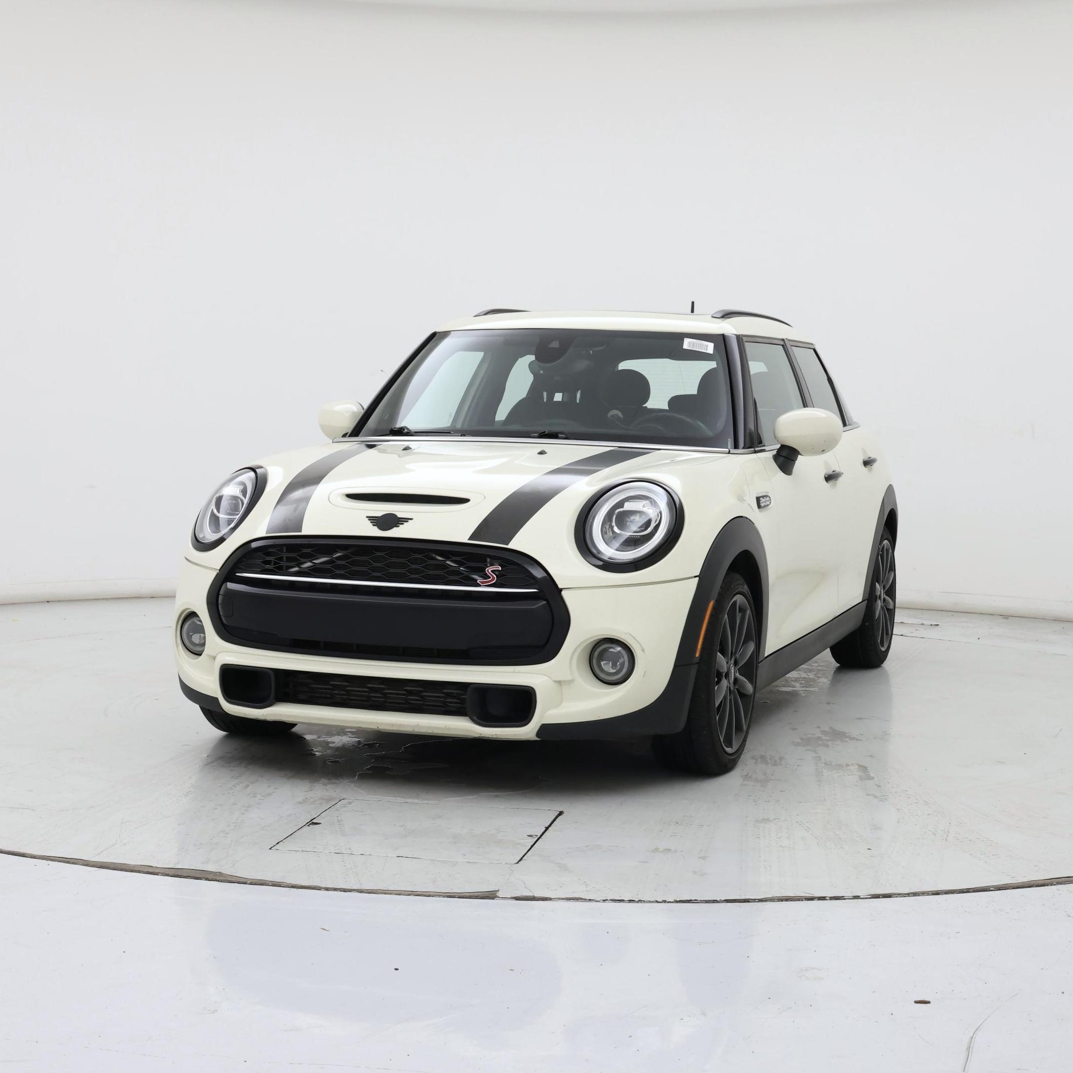 Thumbnail: 2021 MINI Cooper Hardtop - 4
