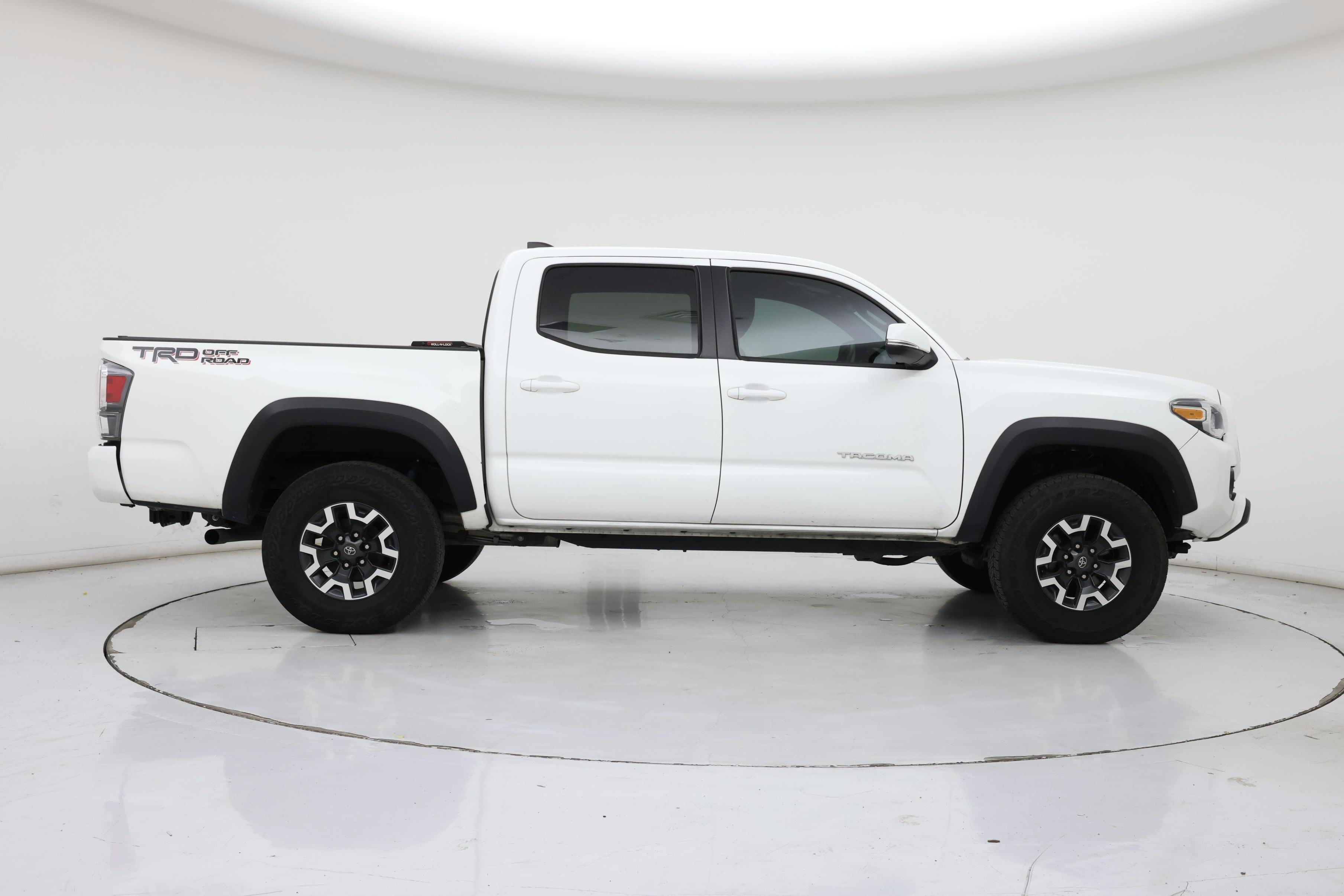 Thumbnail: 2022 Toyota Tacoma - 7