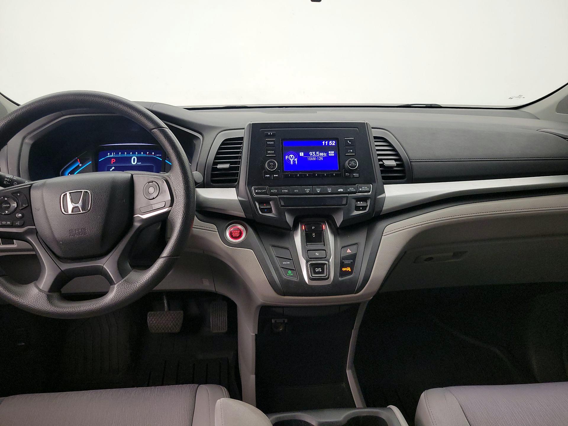 Thumbnail: 2018 Honda Odyssey - 9