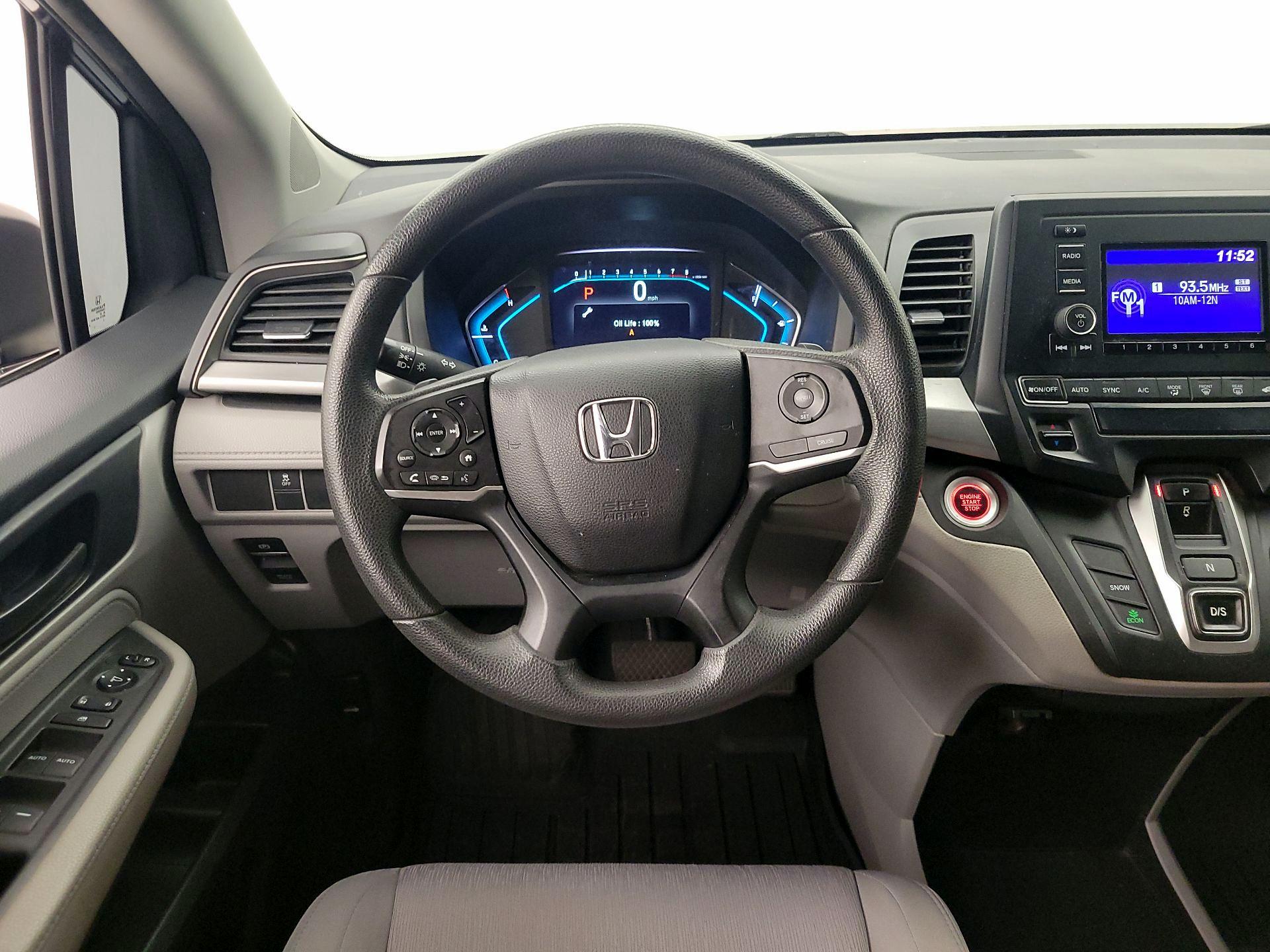 Thumbnail: 2018 Honda Odyssey - 10