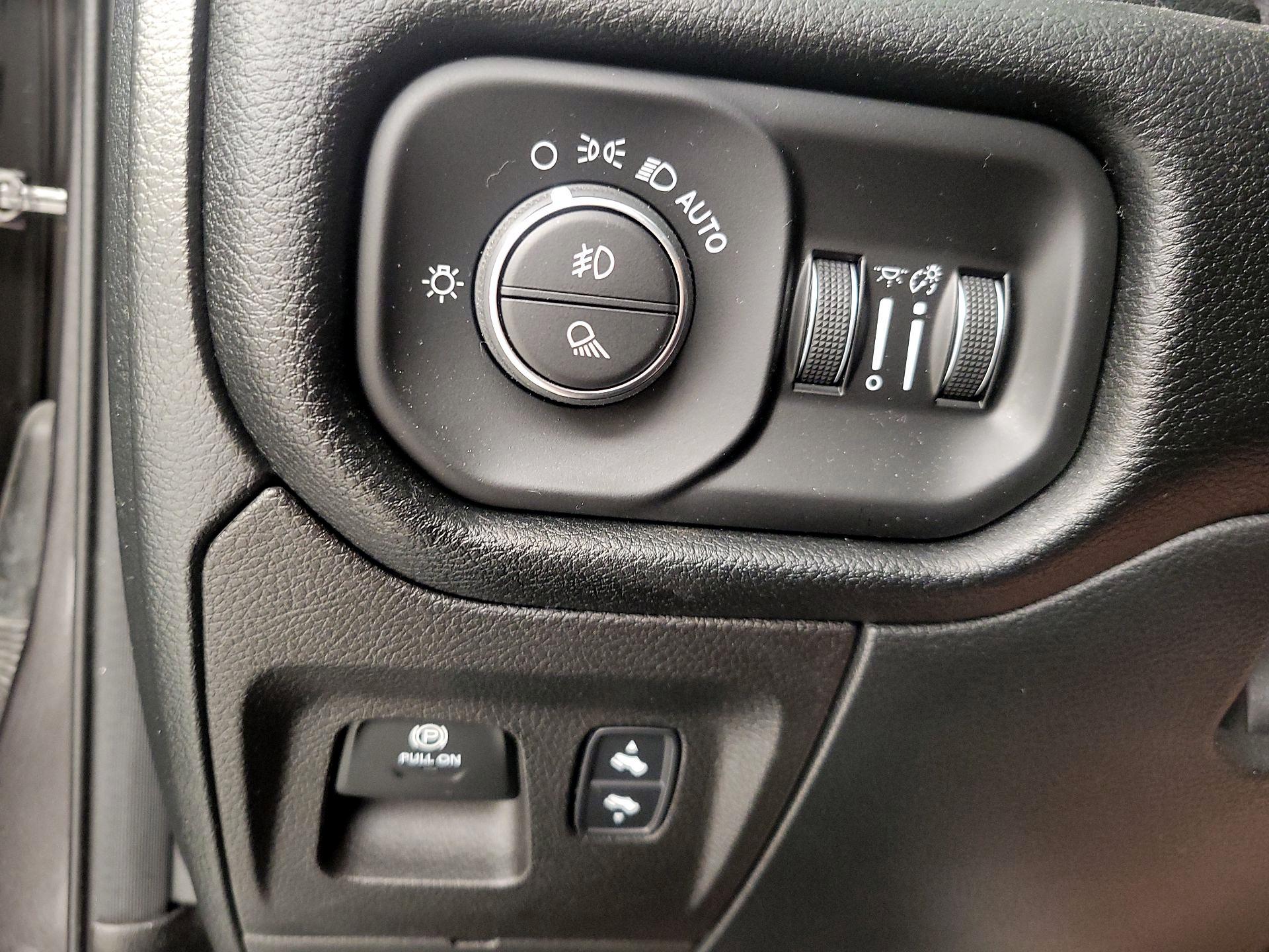 Thumbnail: 2022 RAM 1500 - 13