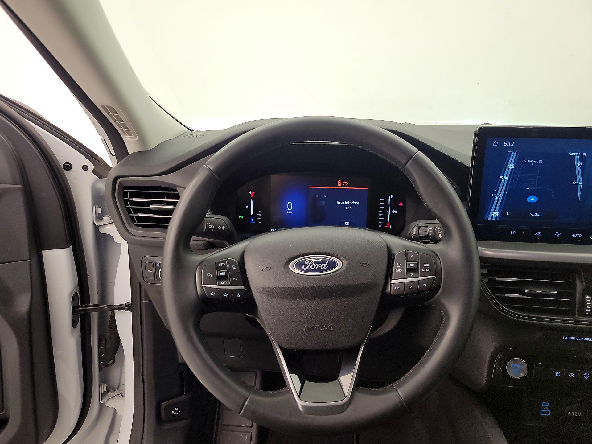 Thumbnail: 2023 Ford Escape - 10