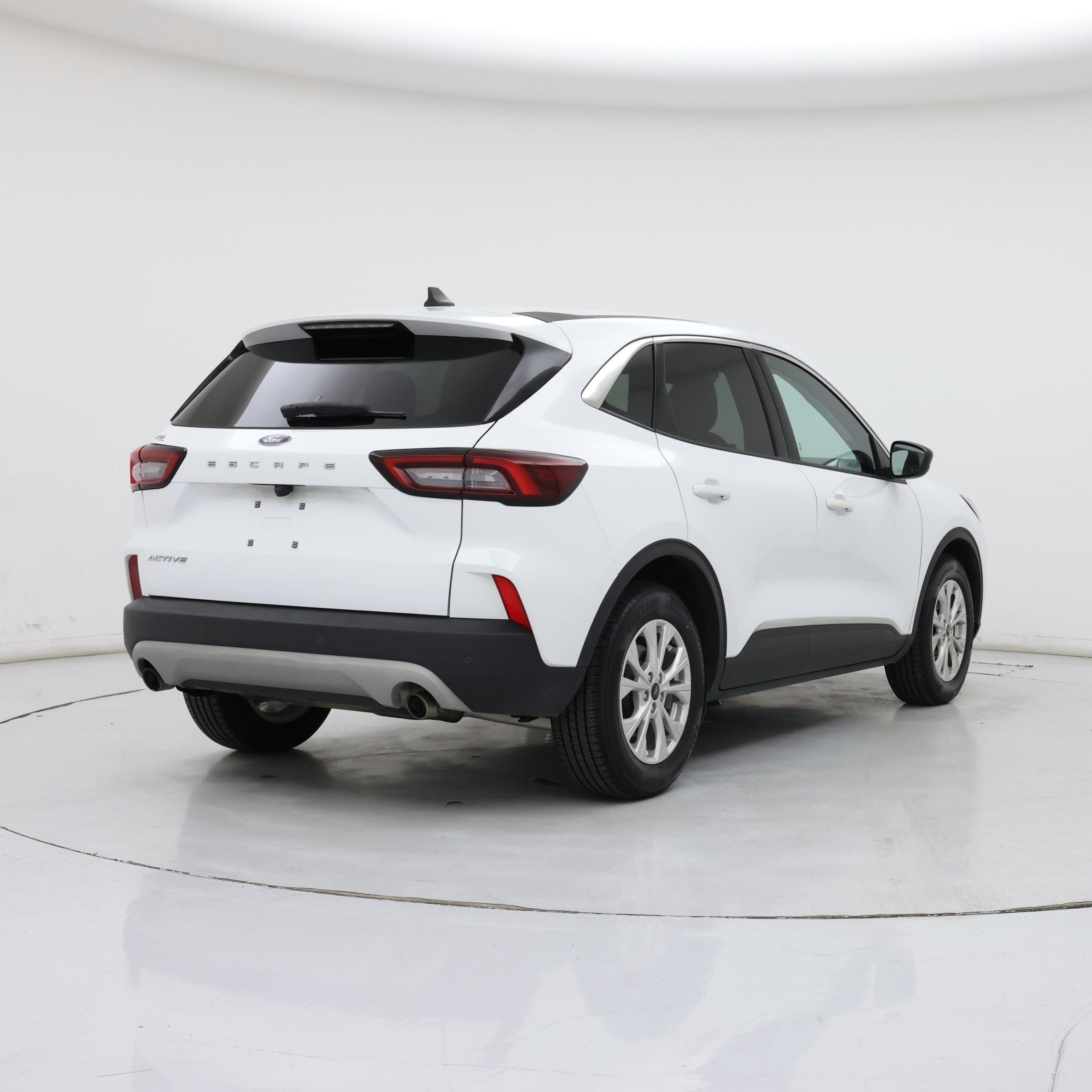 Thumbnail: 2023 Ford Escape - 8