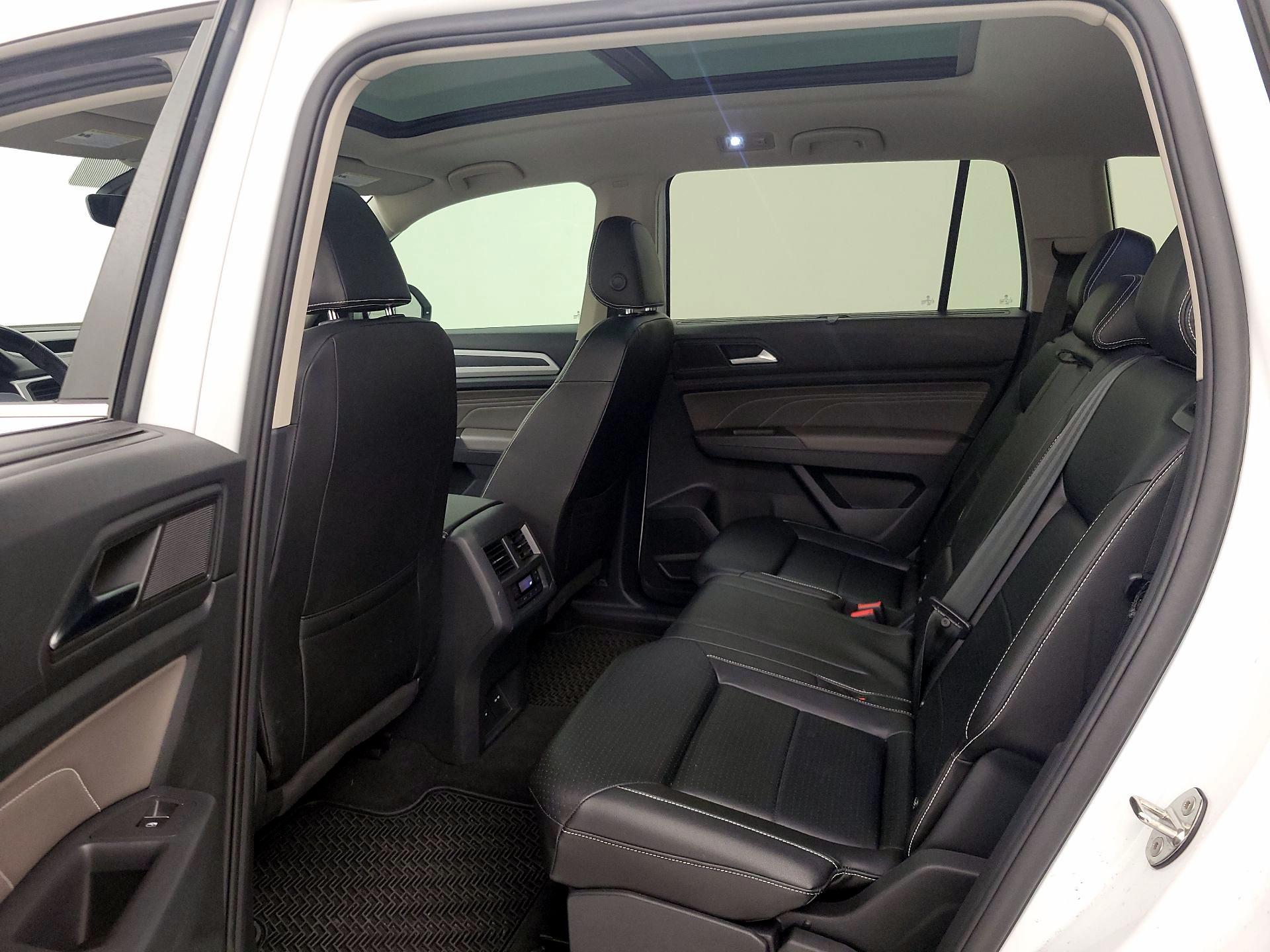 Thumbnail: 2021 Volkswagen Atlas - 20