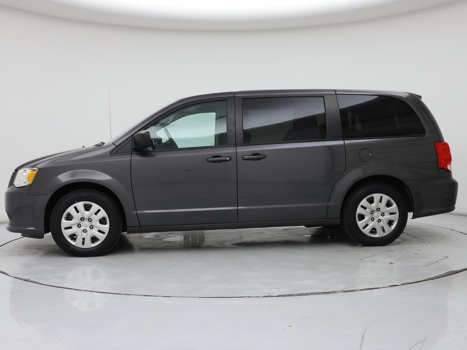 2018 Dodge Grand Caravan SE - Photo 4