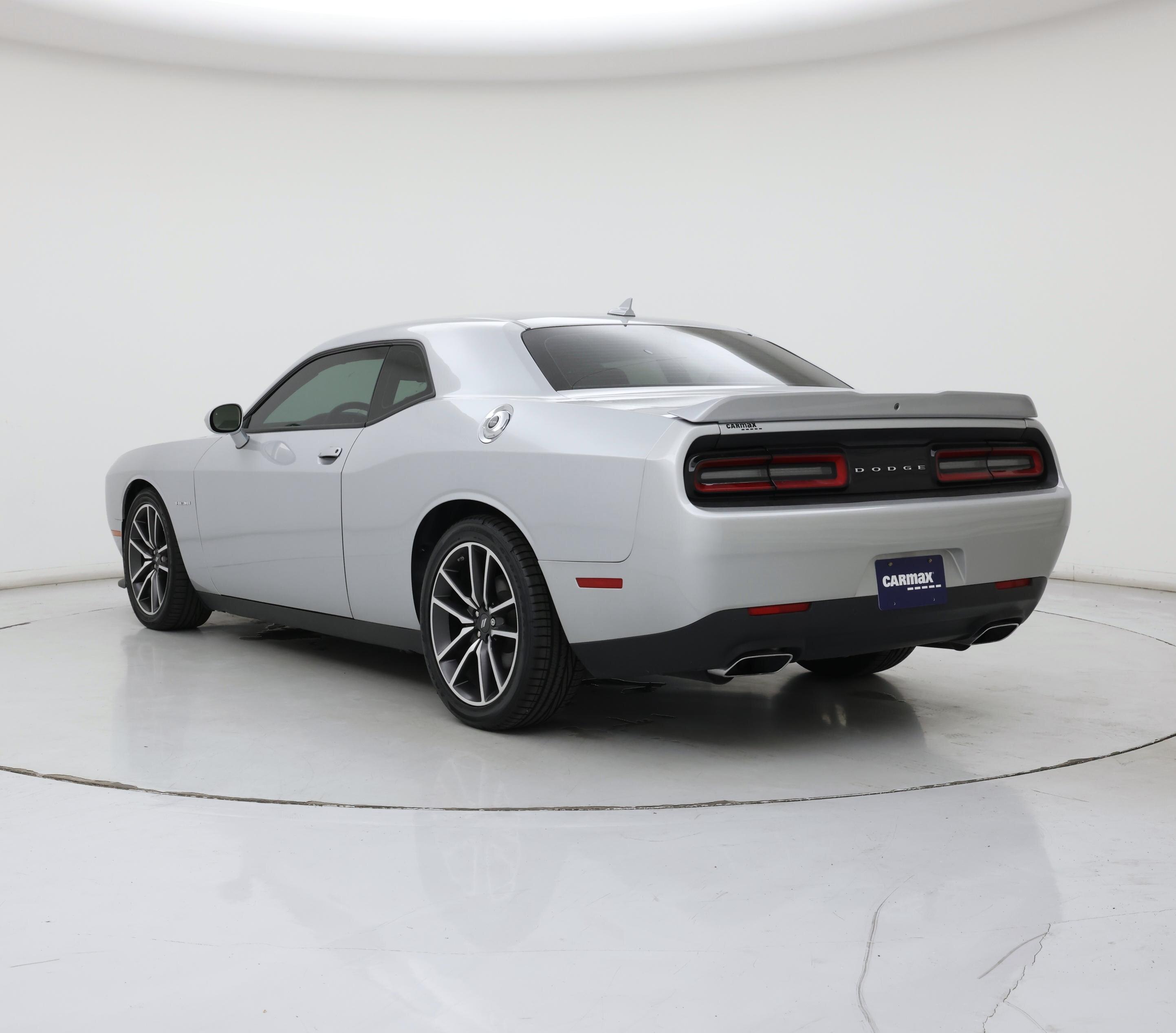 Thumbnail: 2022 Dodge Challenger - 2
