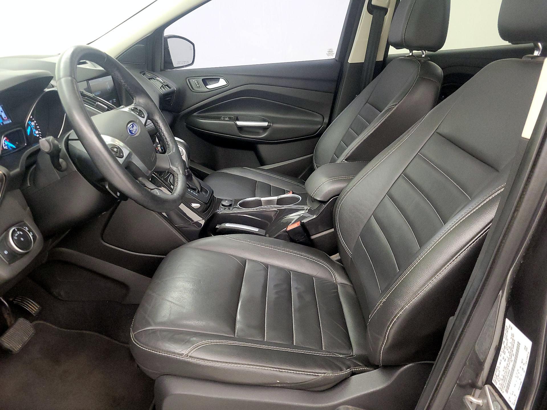 Thumbnail: 2015 Ford Escape - 11