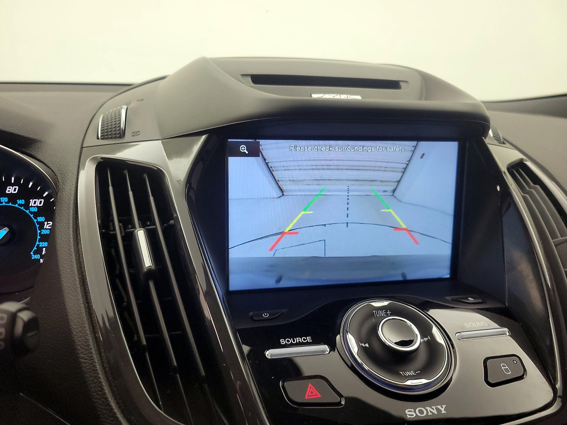 Thumbnail: 2015 Ford Escape - 14