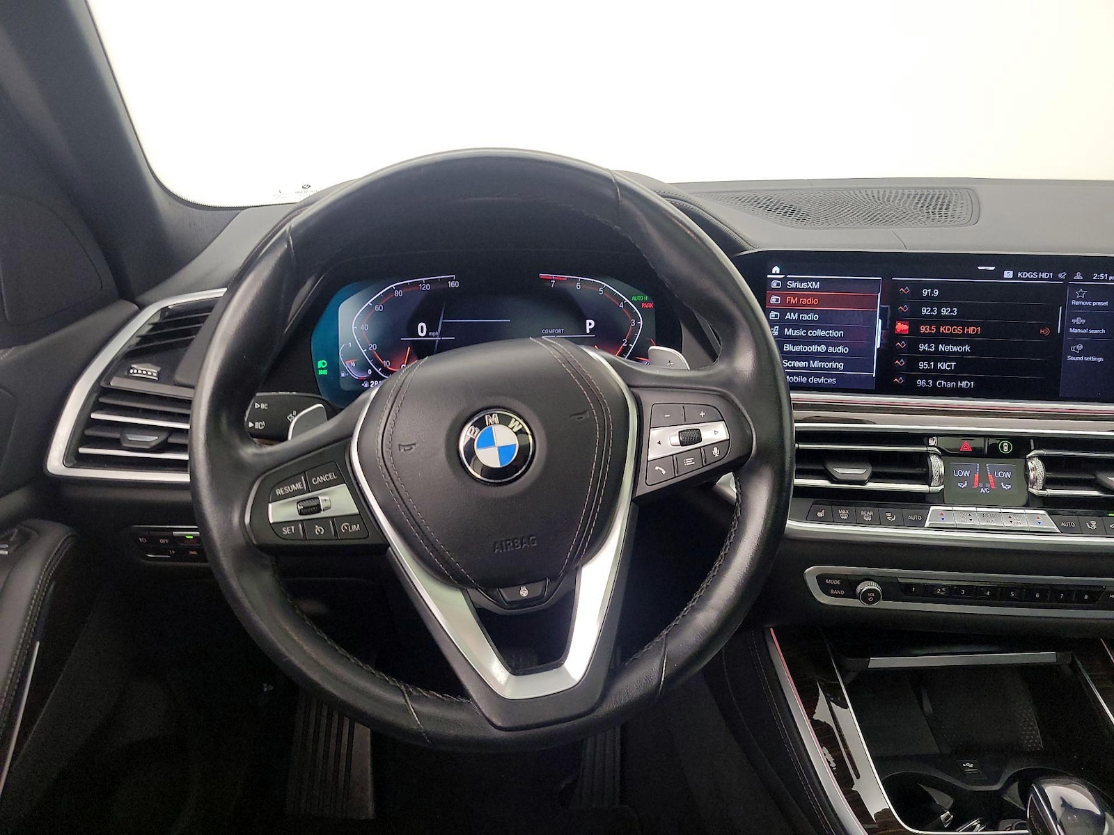 2020 BMW X5 40i - Photo 11