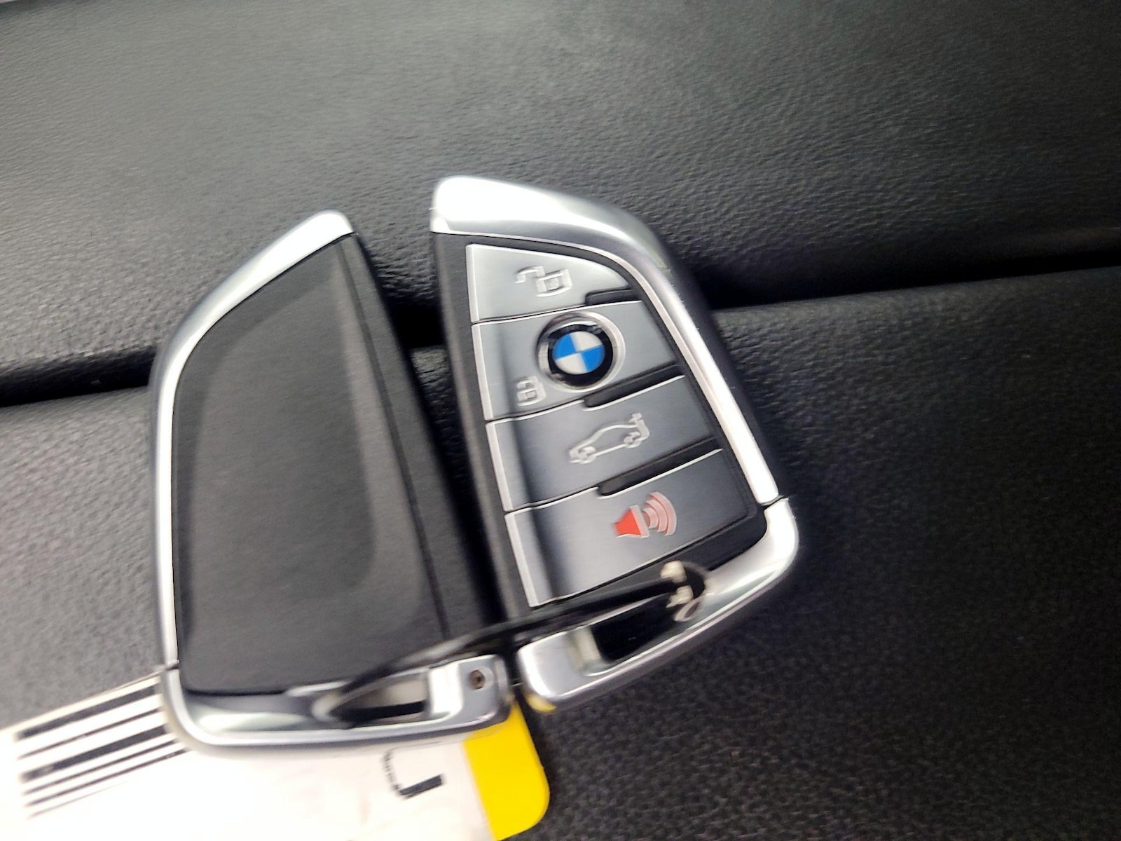 2020 BMW X5 40i - Photo 25