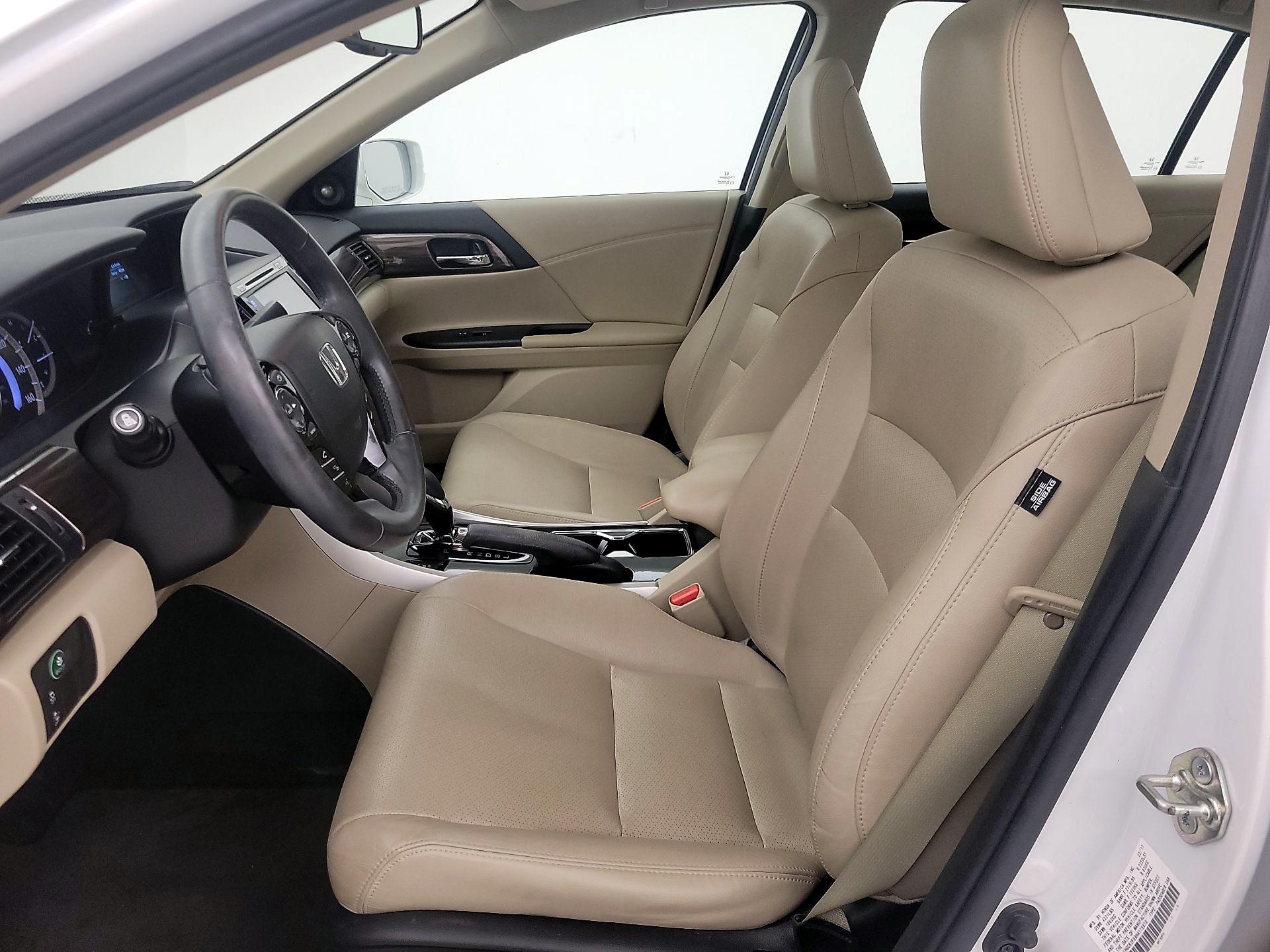 Thumbnail: 2017 Honda Accord - 11