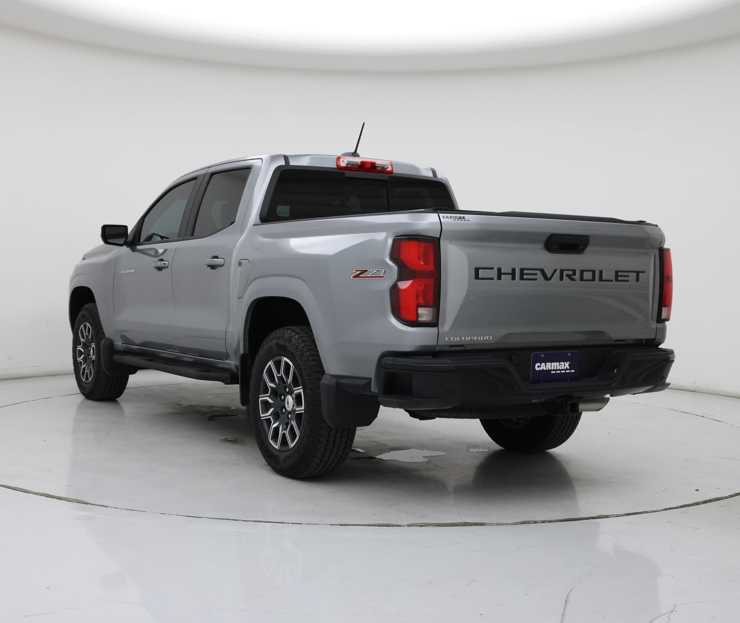 Thumbnail: 2024 Chevrolet Colorado - 2
