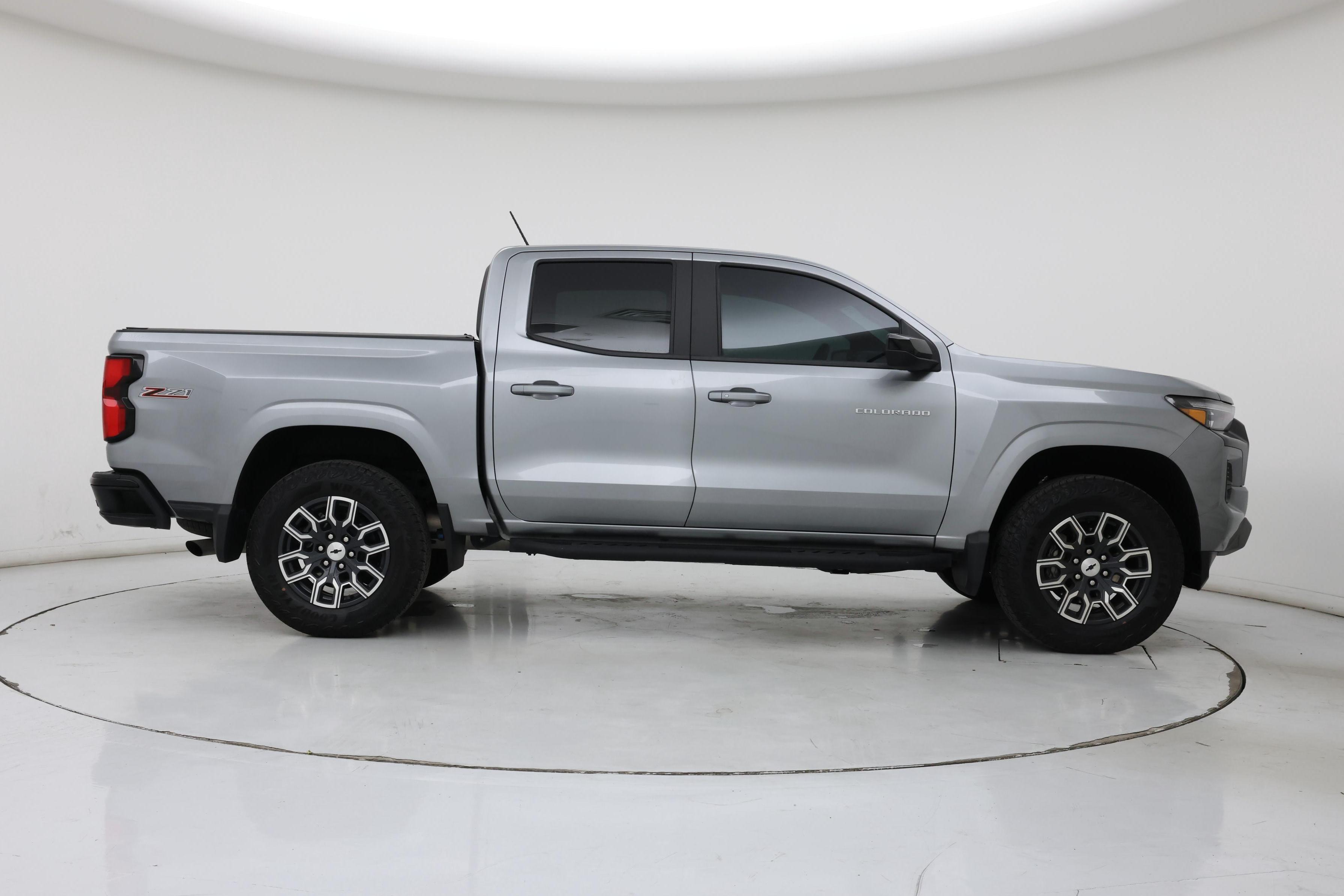 Thumbnail: 2024 Chevrolet Colorado - 7