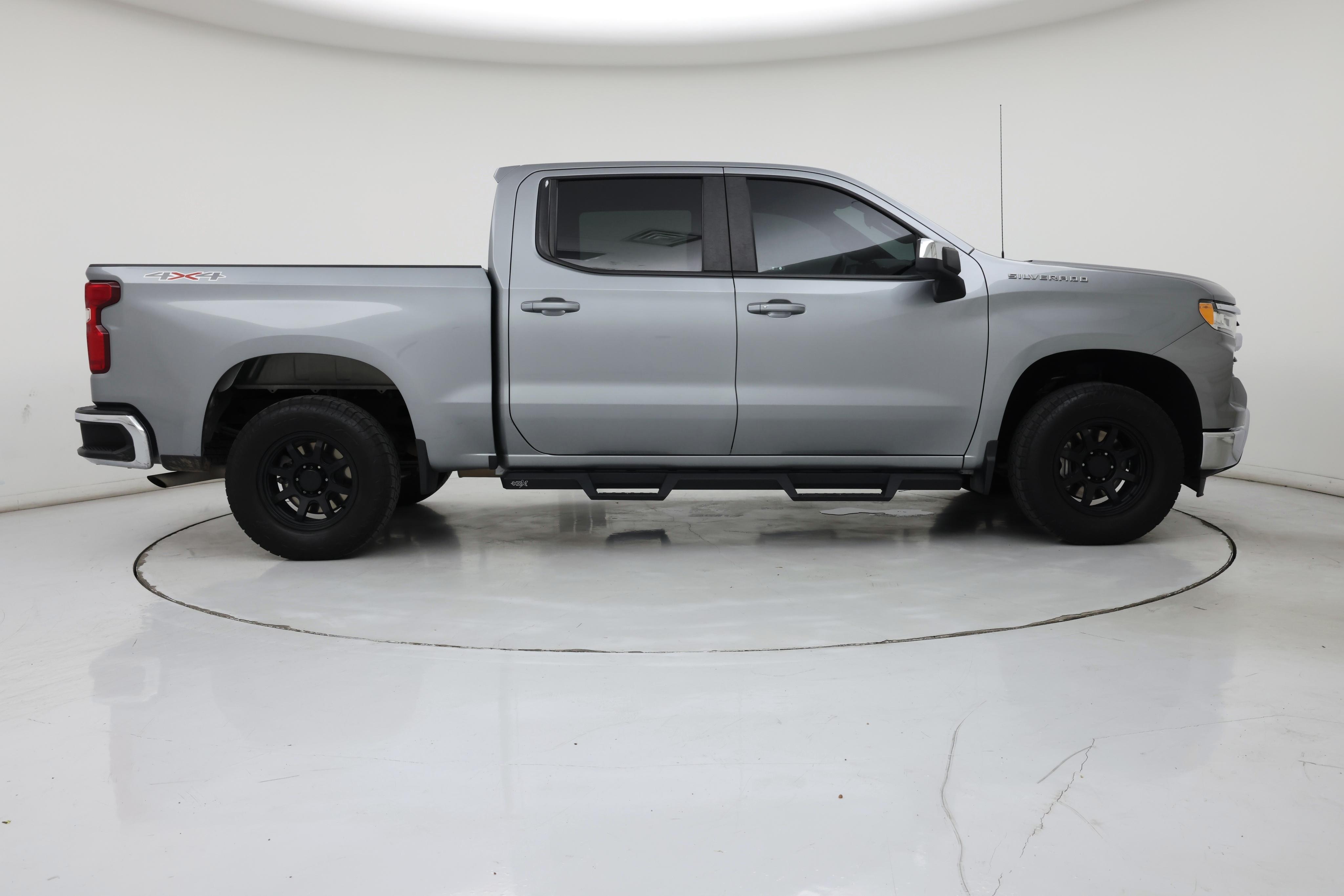 Thumbnail: 2023 Chevrolet Silverado 1500 - 7