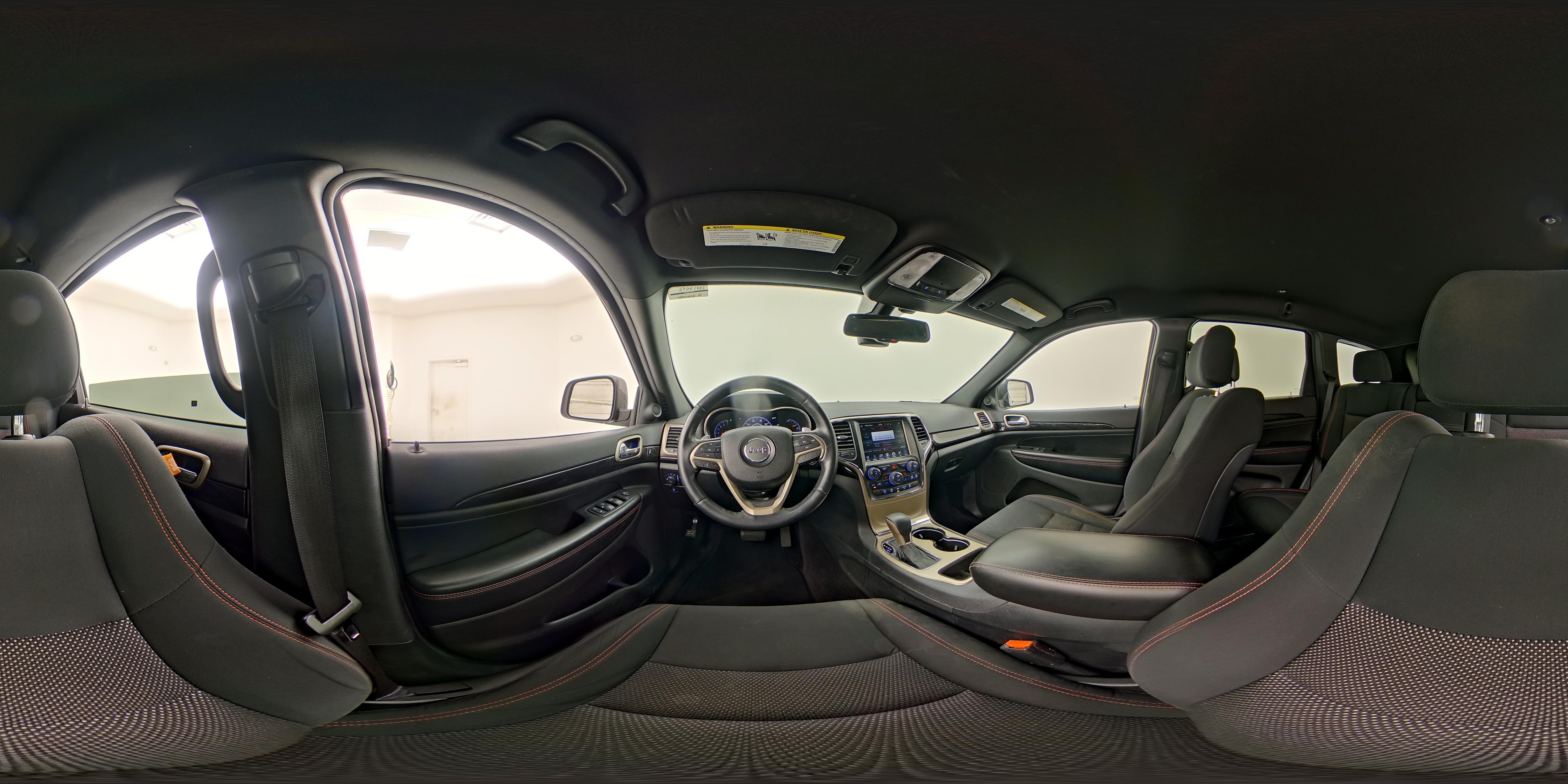 2016 Jeep Grand Cherokee Laredo - Photo 27
