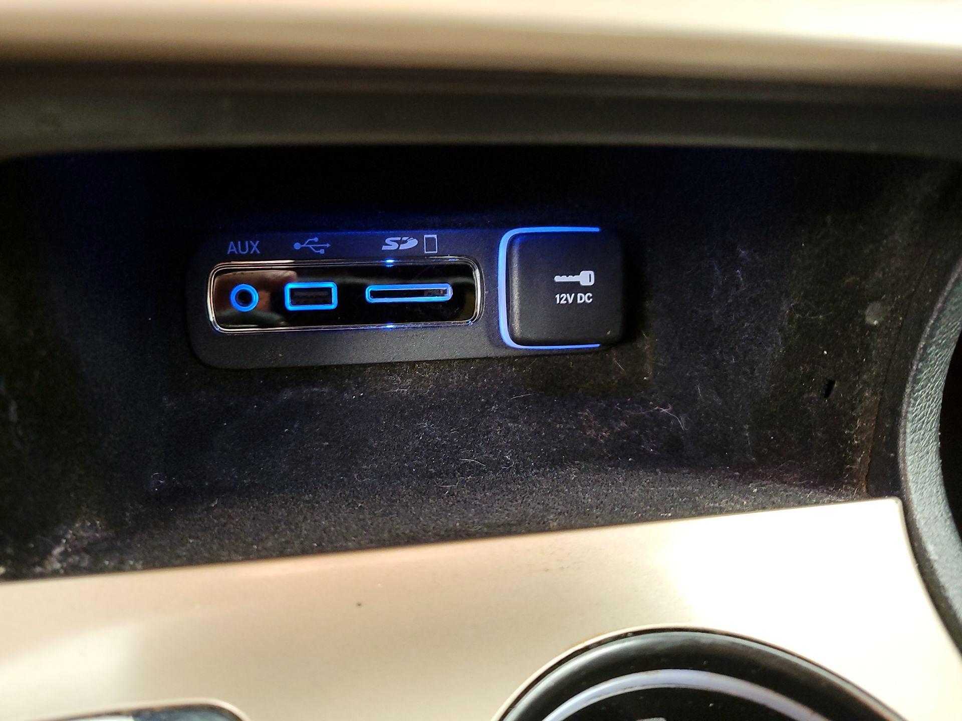 Thumbnail: 2016 Jeep Grand Cherokee - 19