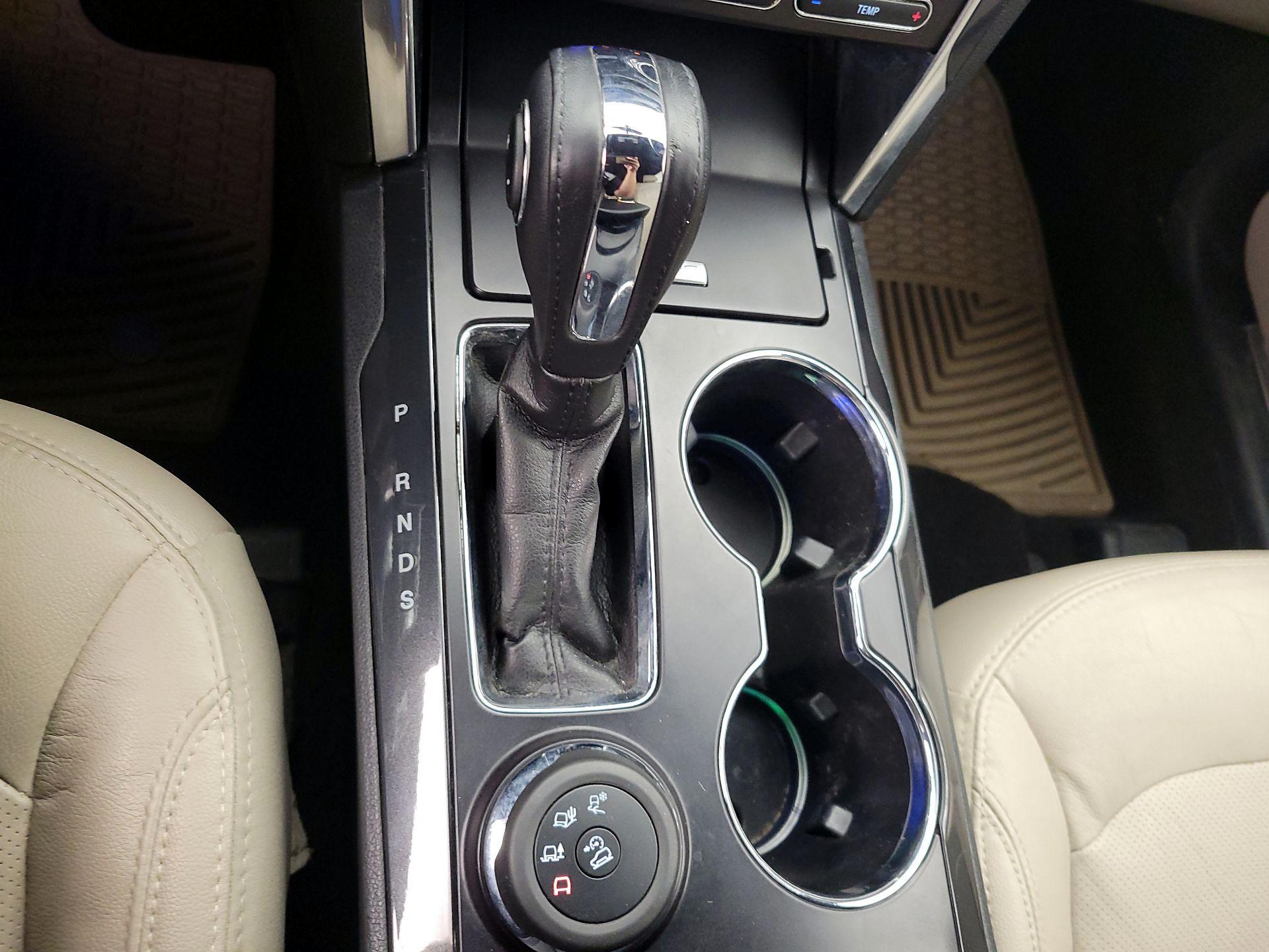 Thumbnail: 2019 Ford Explorer - 18