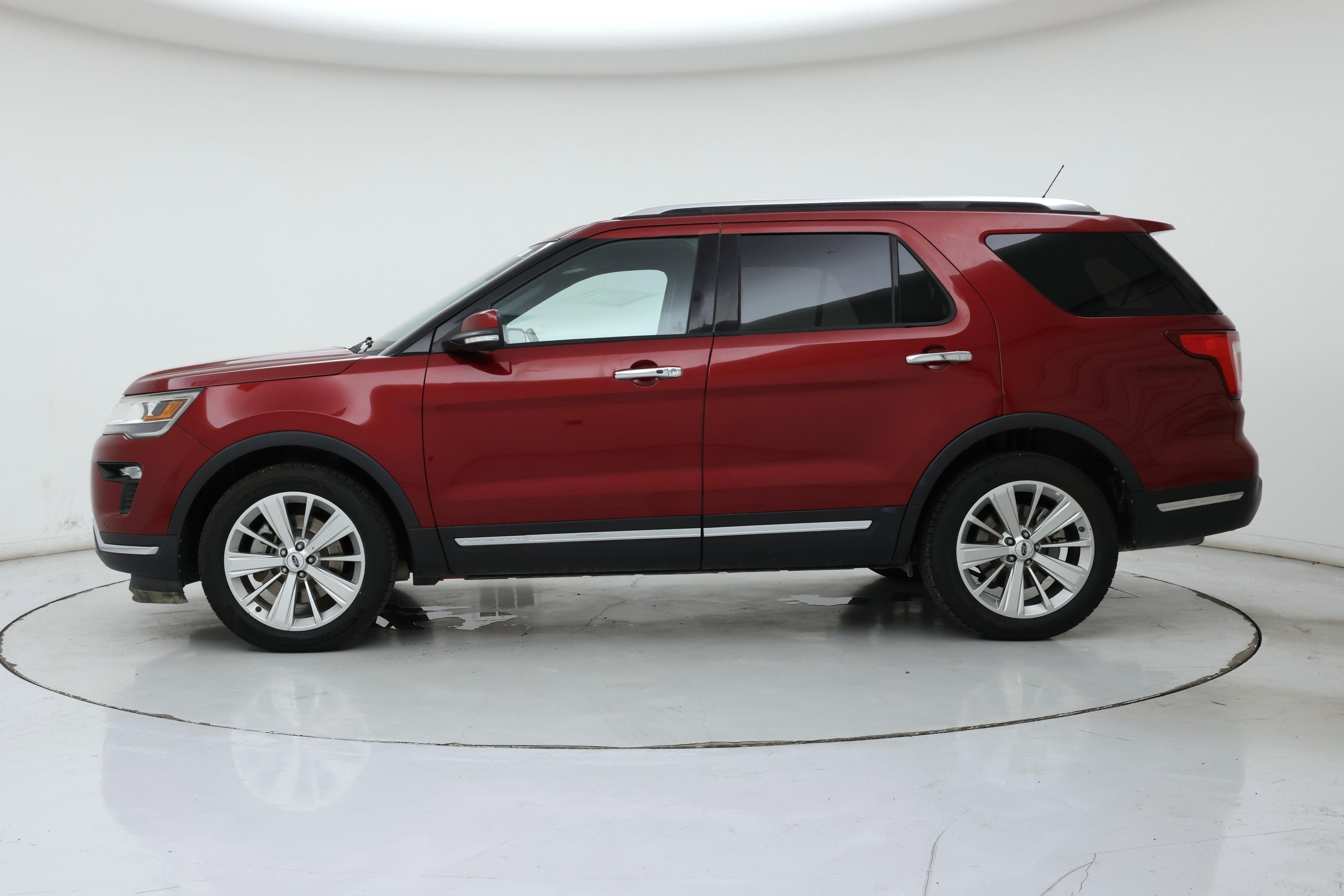 Thumbnail: 2019 Ford Explorer - 3
