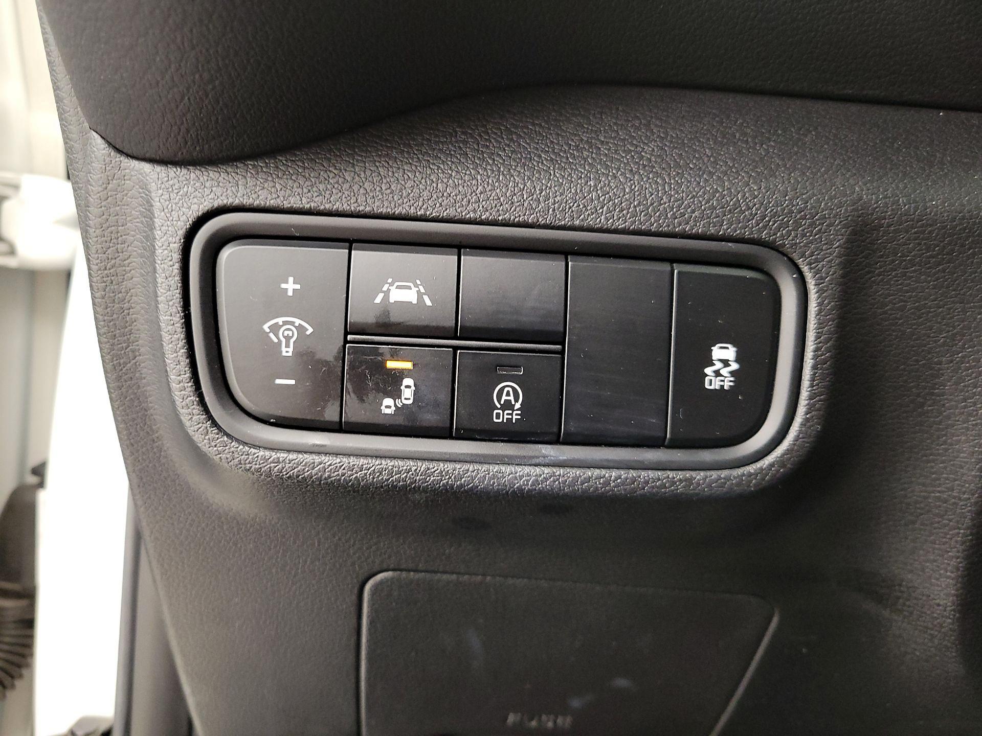 Thumbnail: 2021 Kia Soul - 13