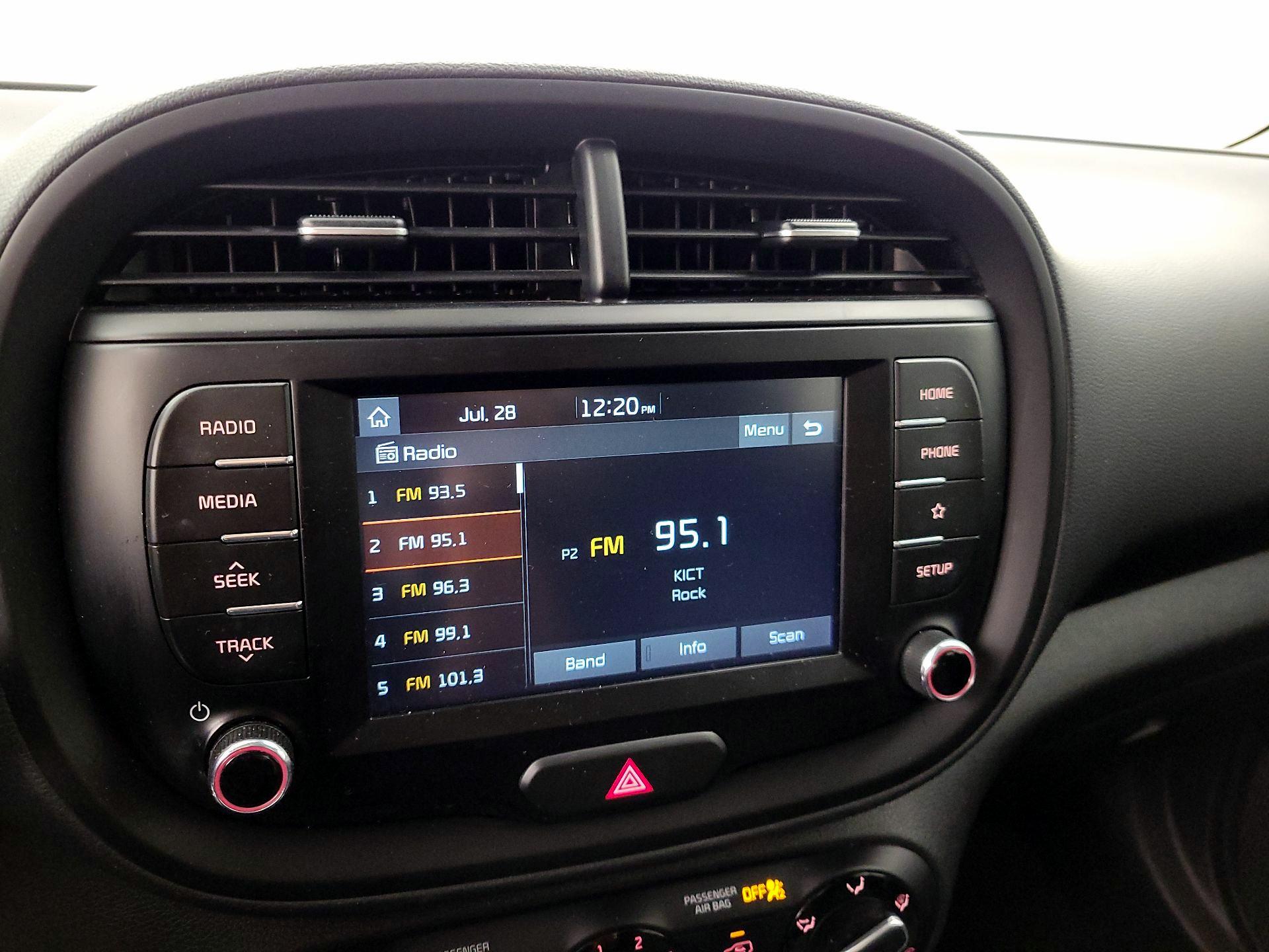 Thumbnail: 2021 Kia Soul - 15