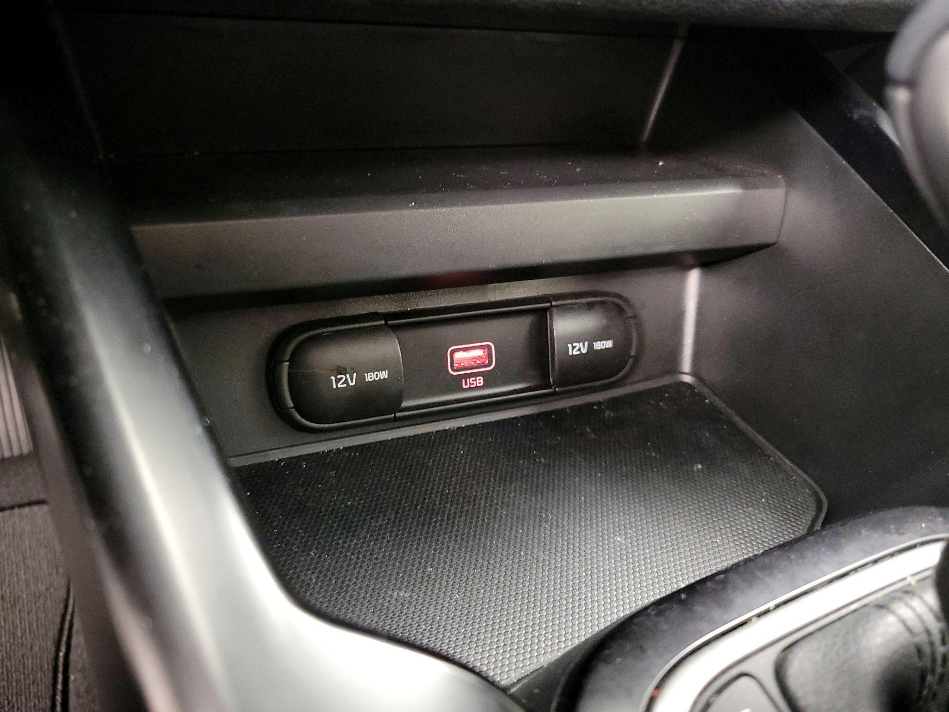 Thumbnail: 2021 Kia Soul - 18