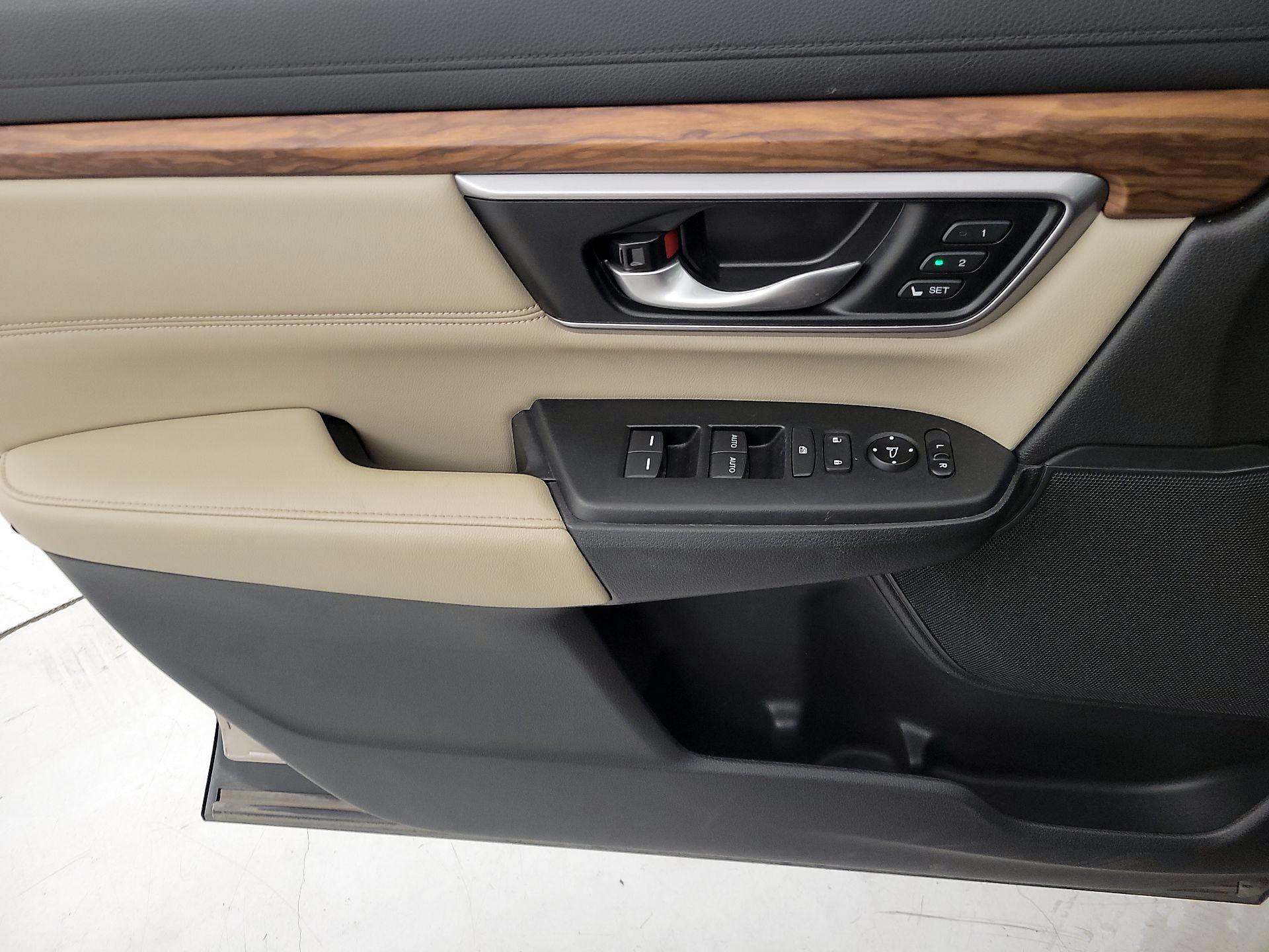 Thumbnail: 2018 Honda CR-V - 12