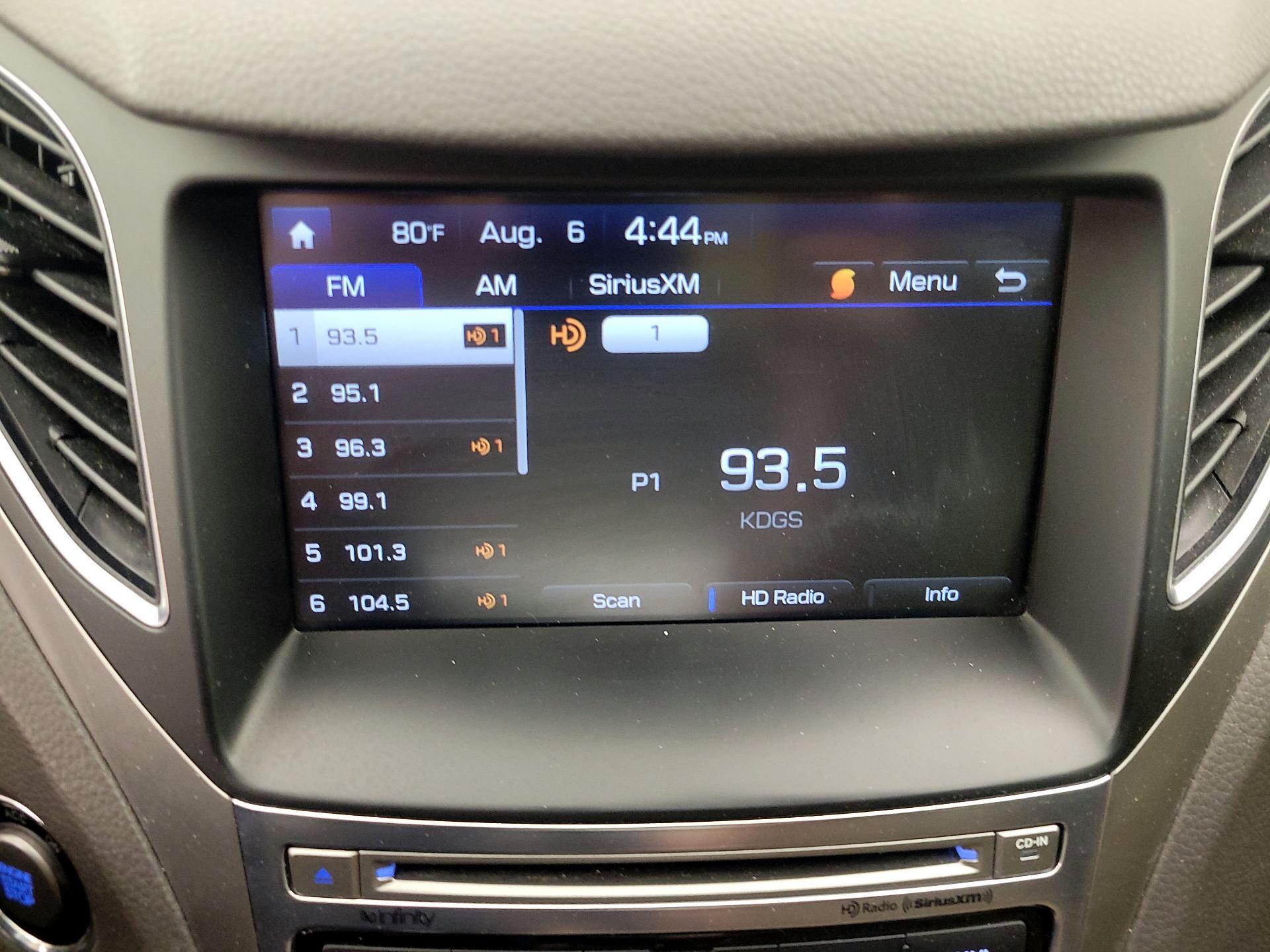 Thumbnail: 2017 Hyundai Azera - 16