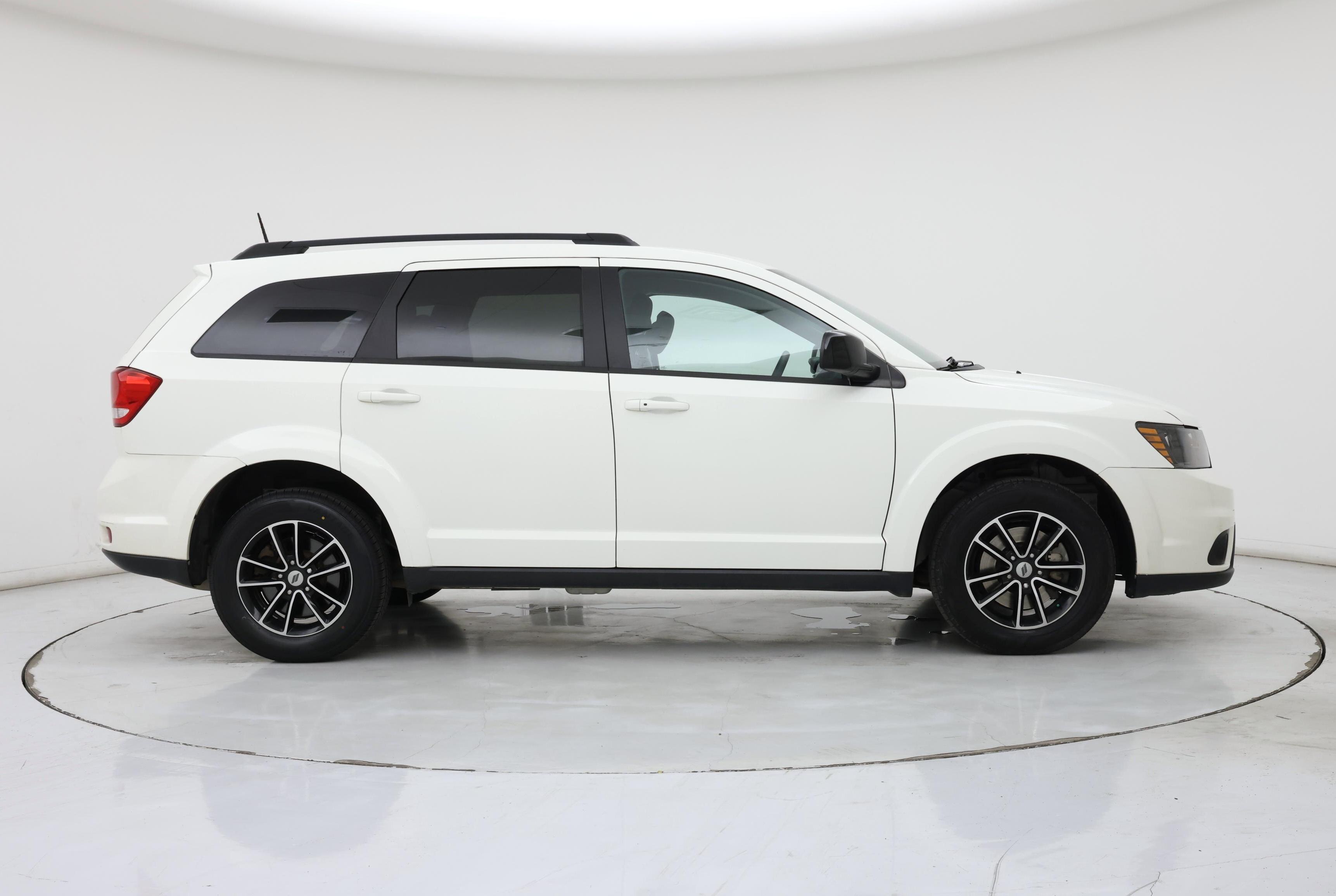 Thumbnail: 2019 Dodge Journey - 7