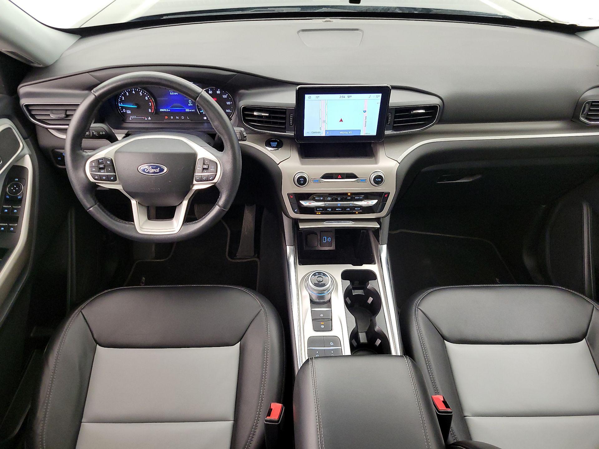 Thumbnail: 2023 Ford Explorer - 9