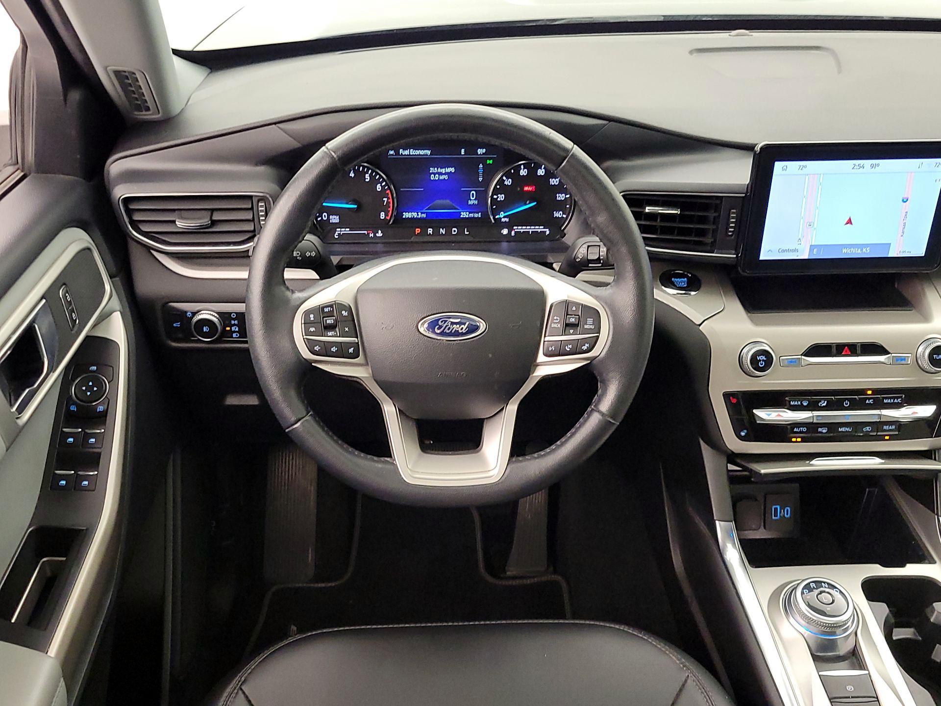 Thumbnail: 2023 Ford Explorer - 10