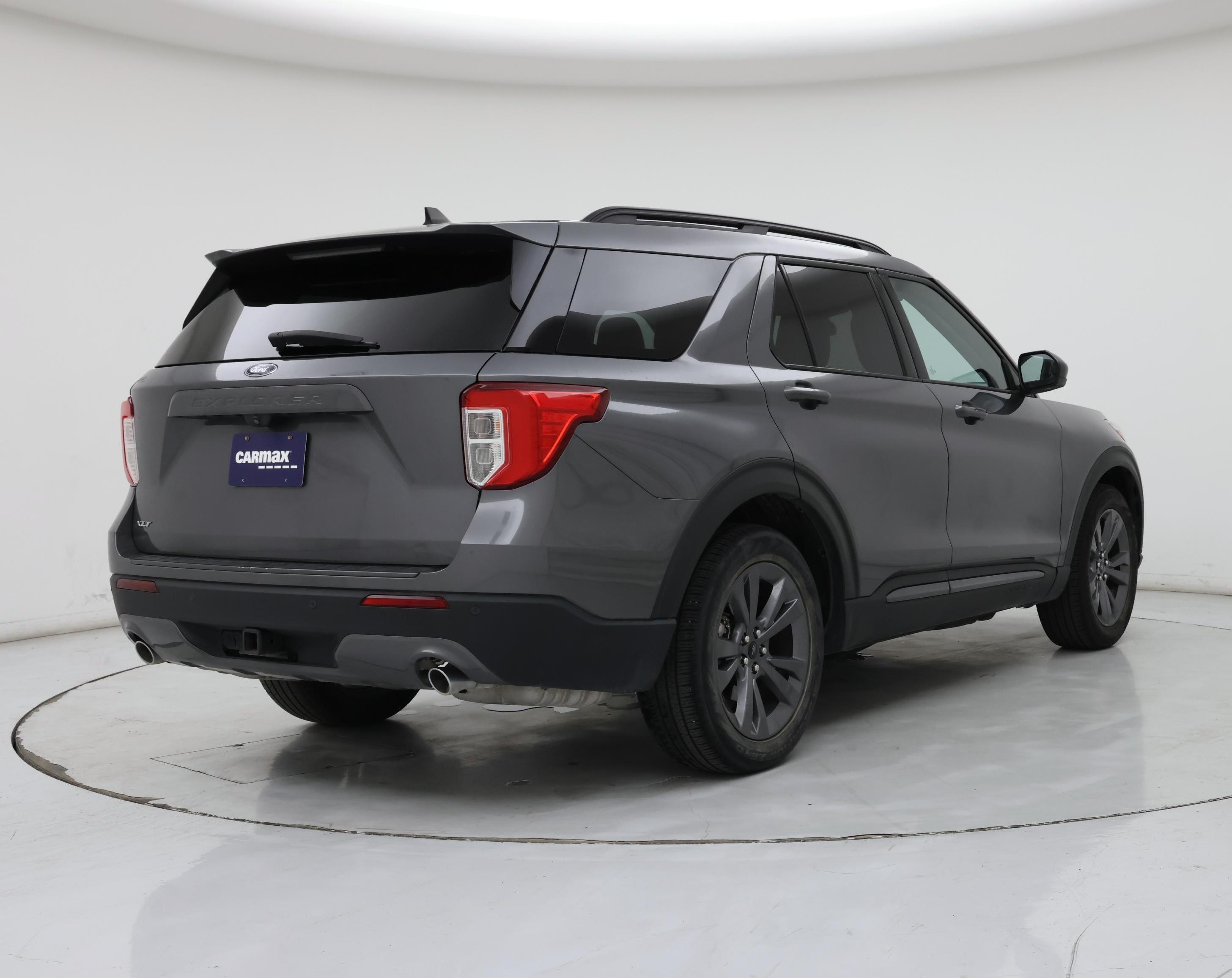 Thumbnail: 2023 Ford Explorer - 8