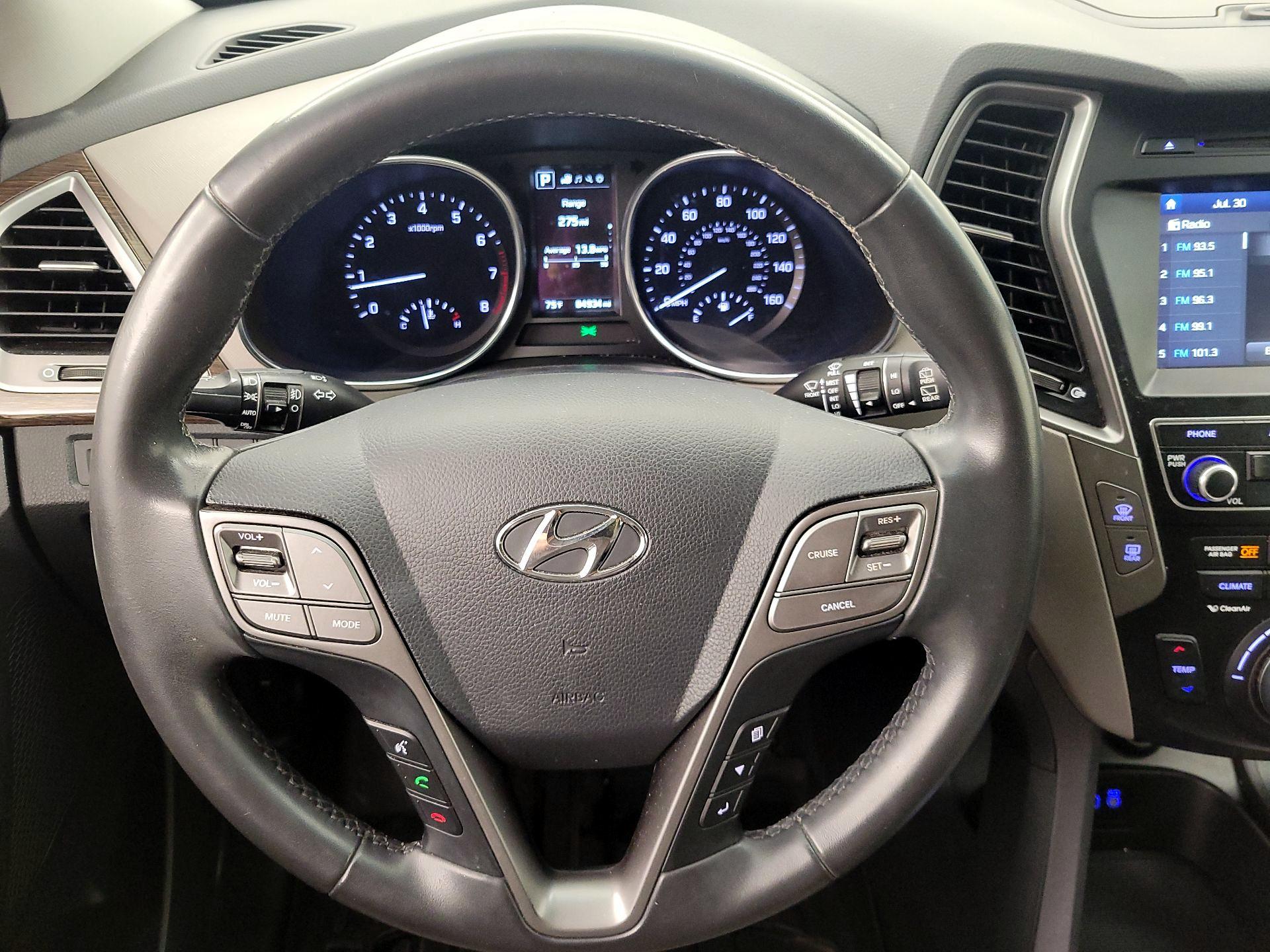 Thumbnail: 2017 Hyundai Santa Fe - 10