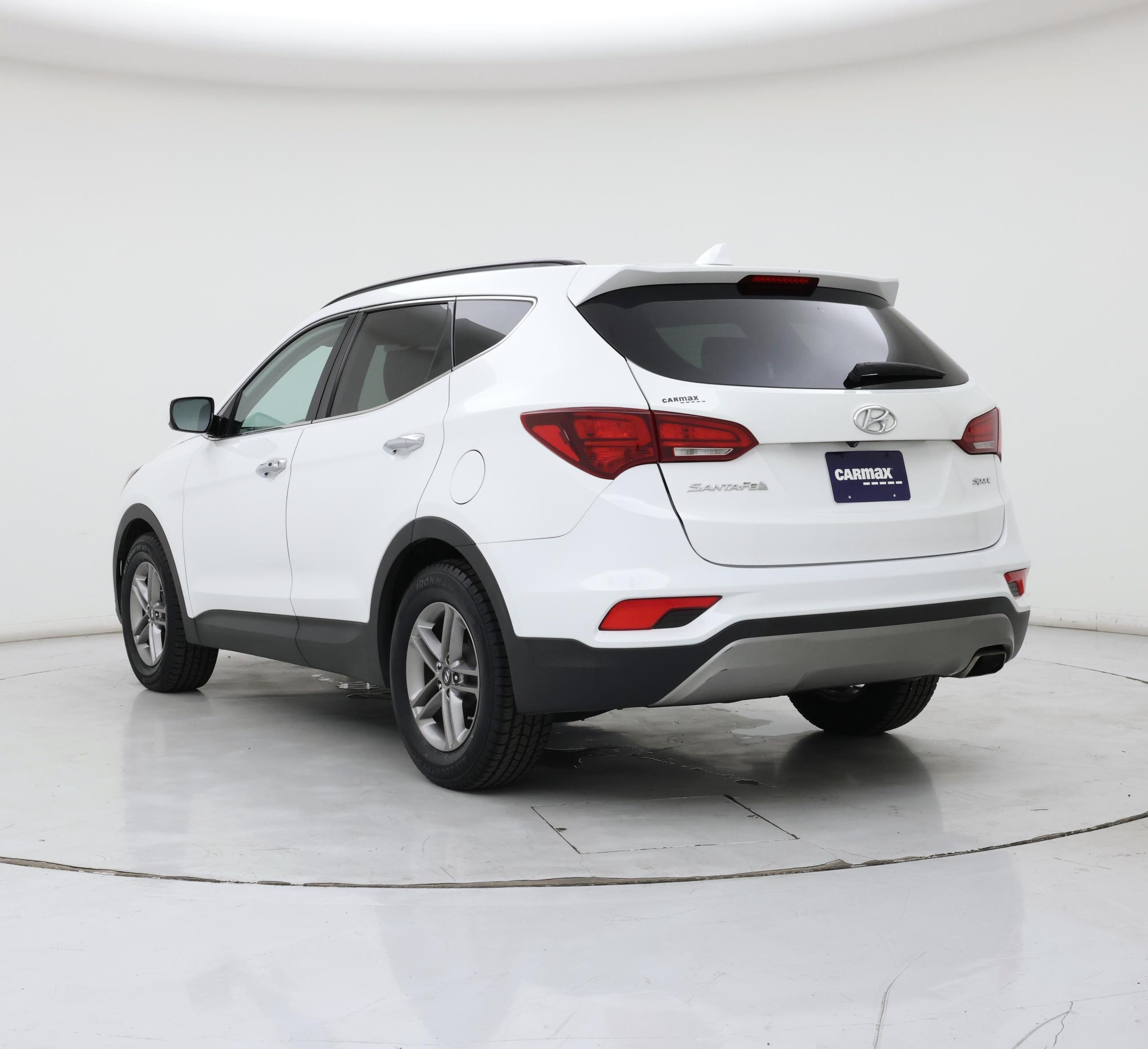 Thumbnail: 2017 Hyundai Santa Fe - 2
