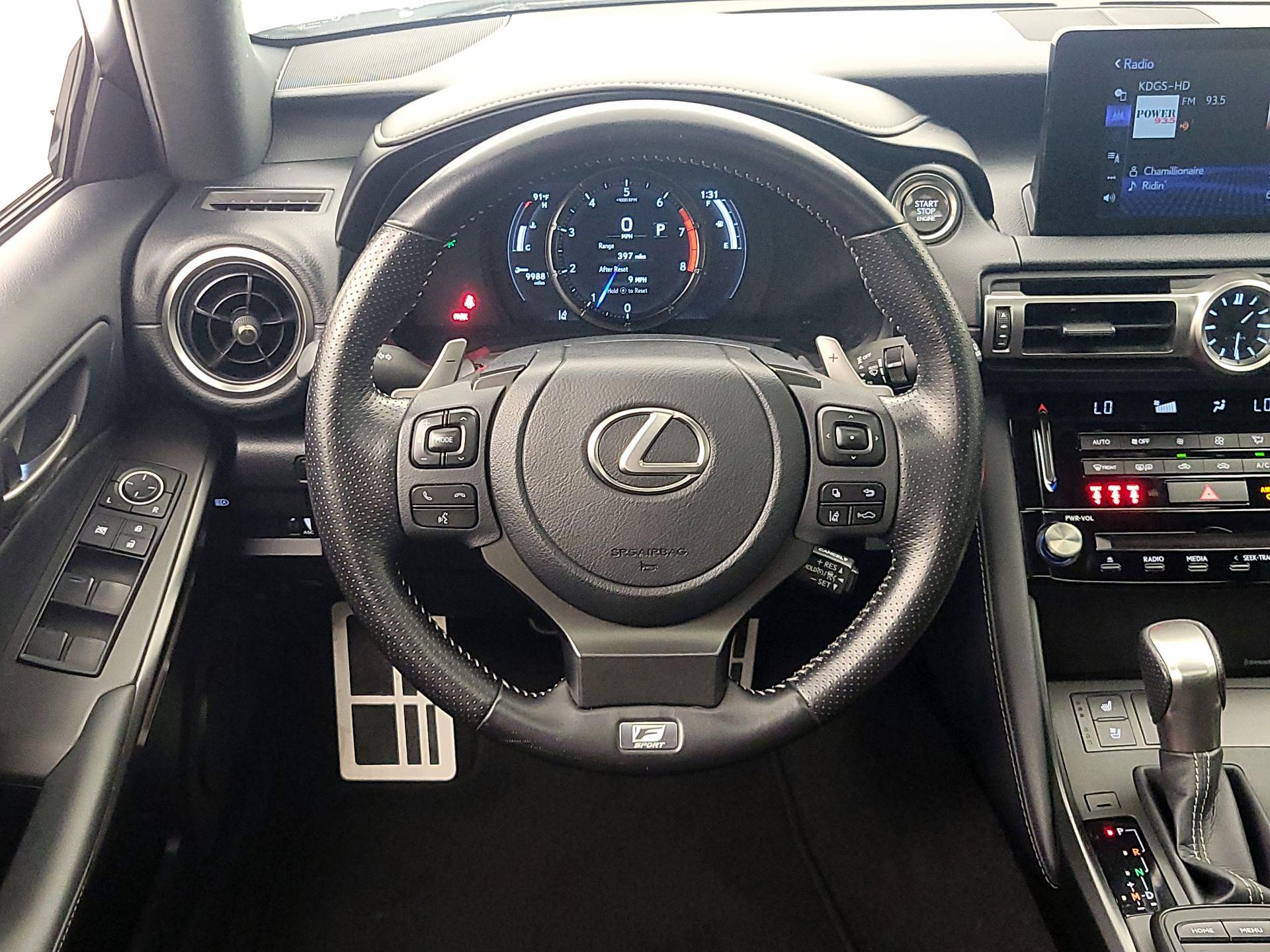 Thumbnail: 2022 Lexus IS - 10