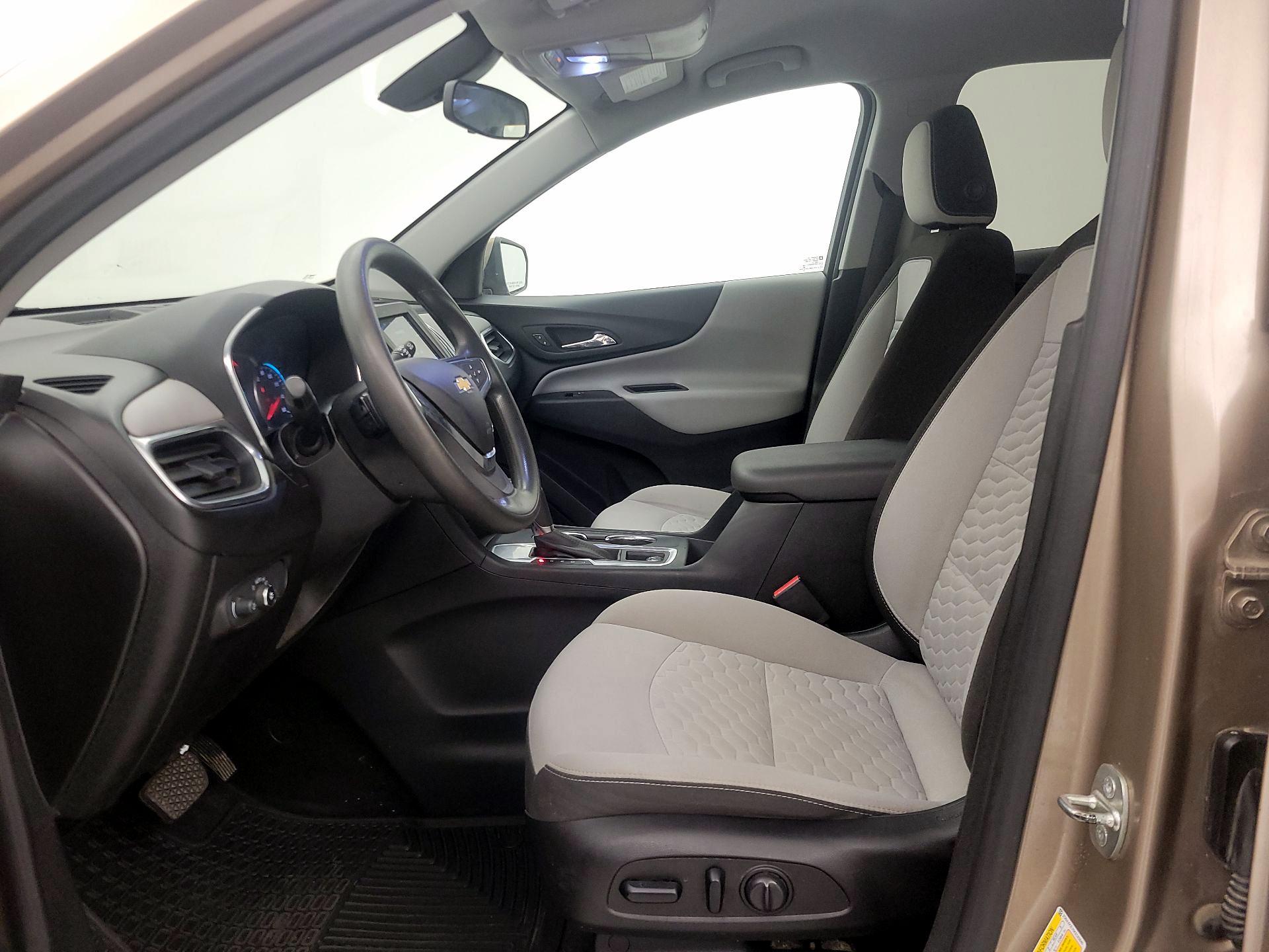 Thumbnail: 2019 Chevrolet Equinox - 11