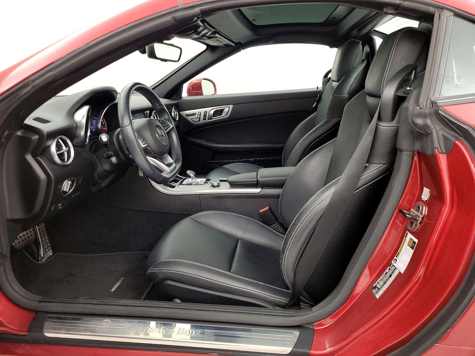 Power Seat(s) & Leather Seats