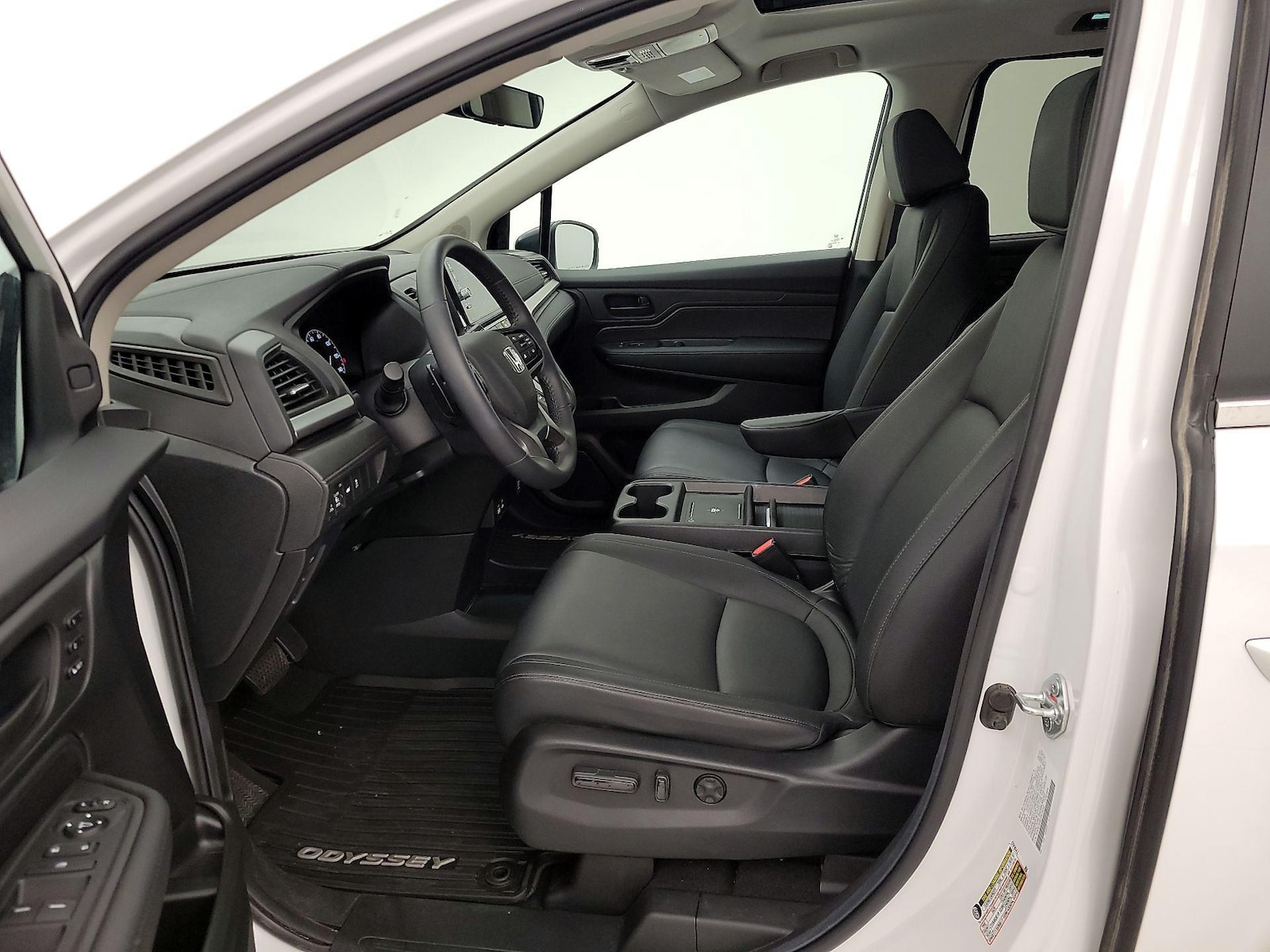 2026 Honda Odyssey EX-L - Photo 12