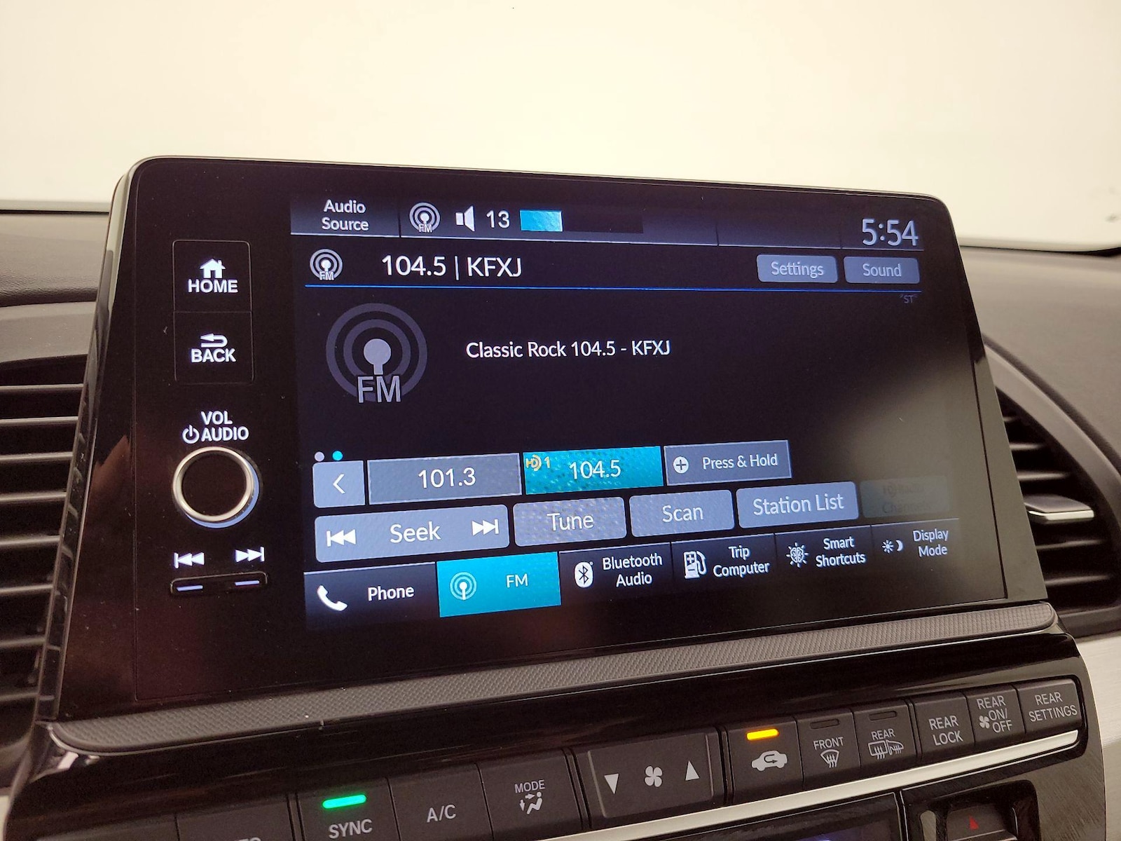 2026 Honda Odyssey EX-L - Photo 16