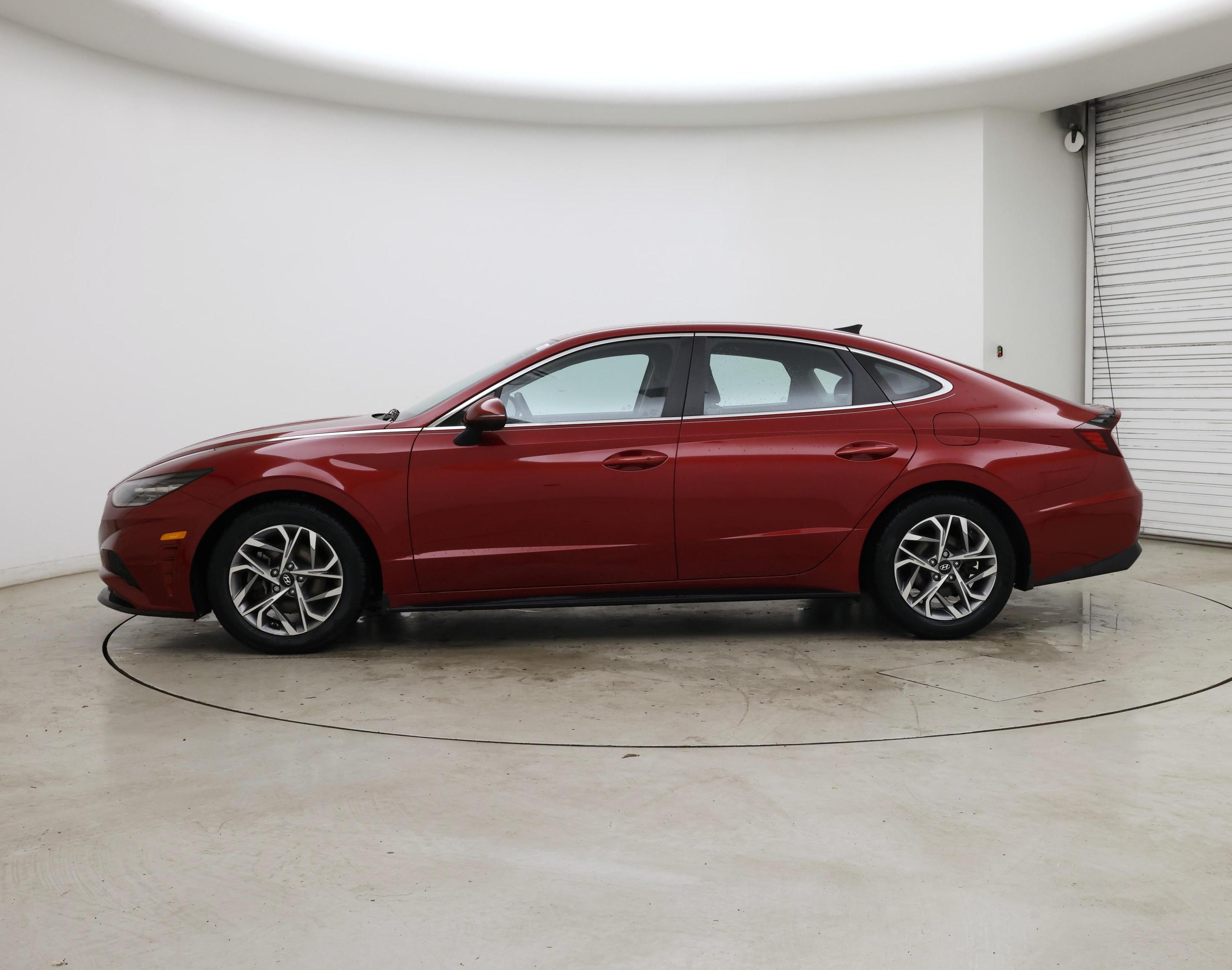 Thumbnail: 2023 Hyundai Sonata - 3