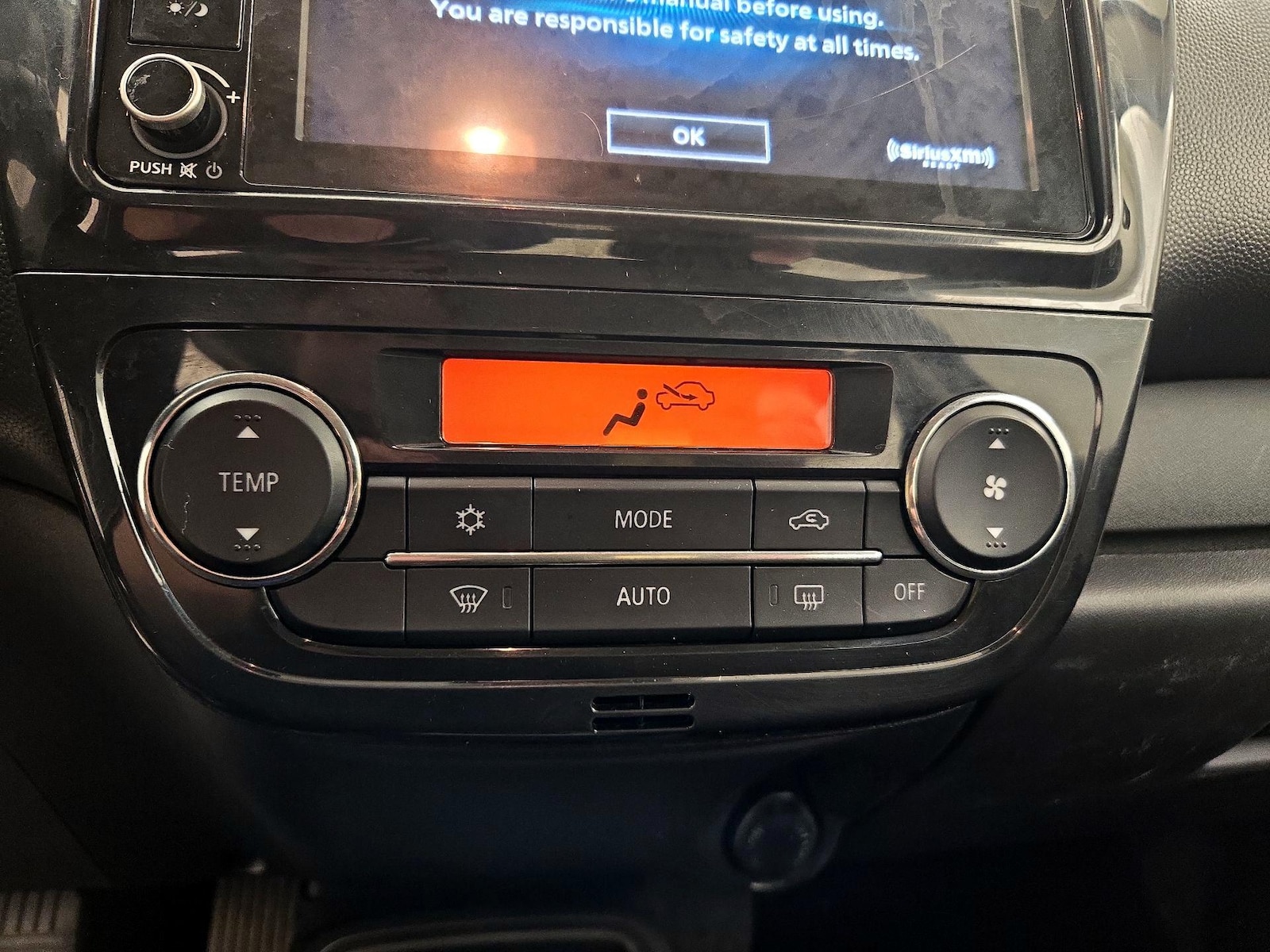 2024 Mitsubishi Mirage ES - Photo 17