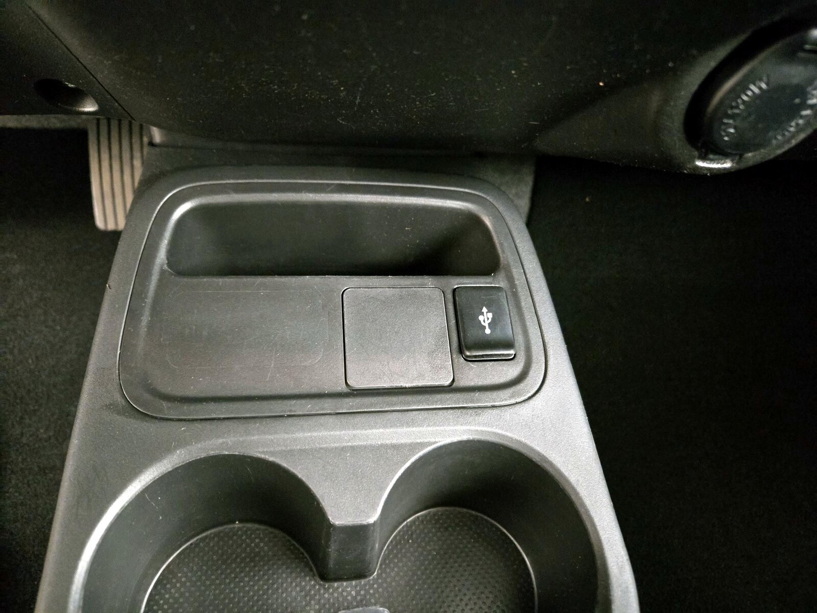 2024 Mitsubishi Mirage ES - Photo 19