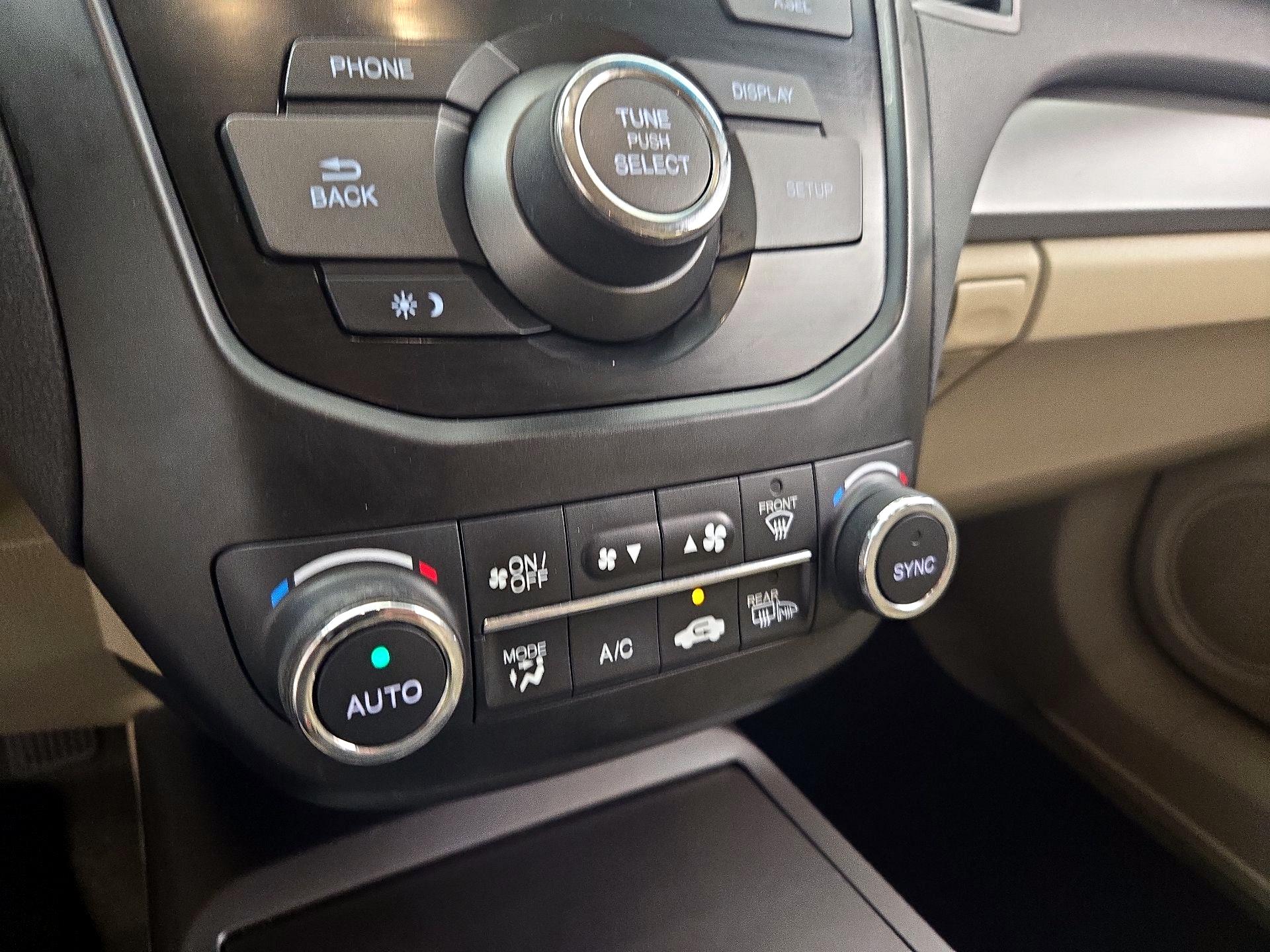 Thumbnail: 2015 Acura RDX - 15